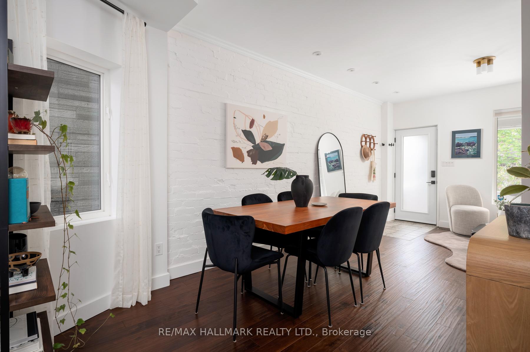 Photo 7 of 131 Lamb Avenue, Toronto, Greenwood-Coxwell — HOMEH