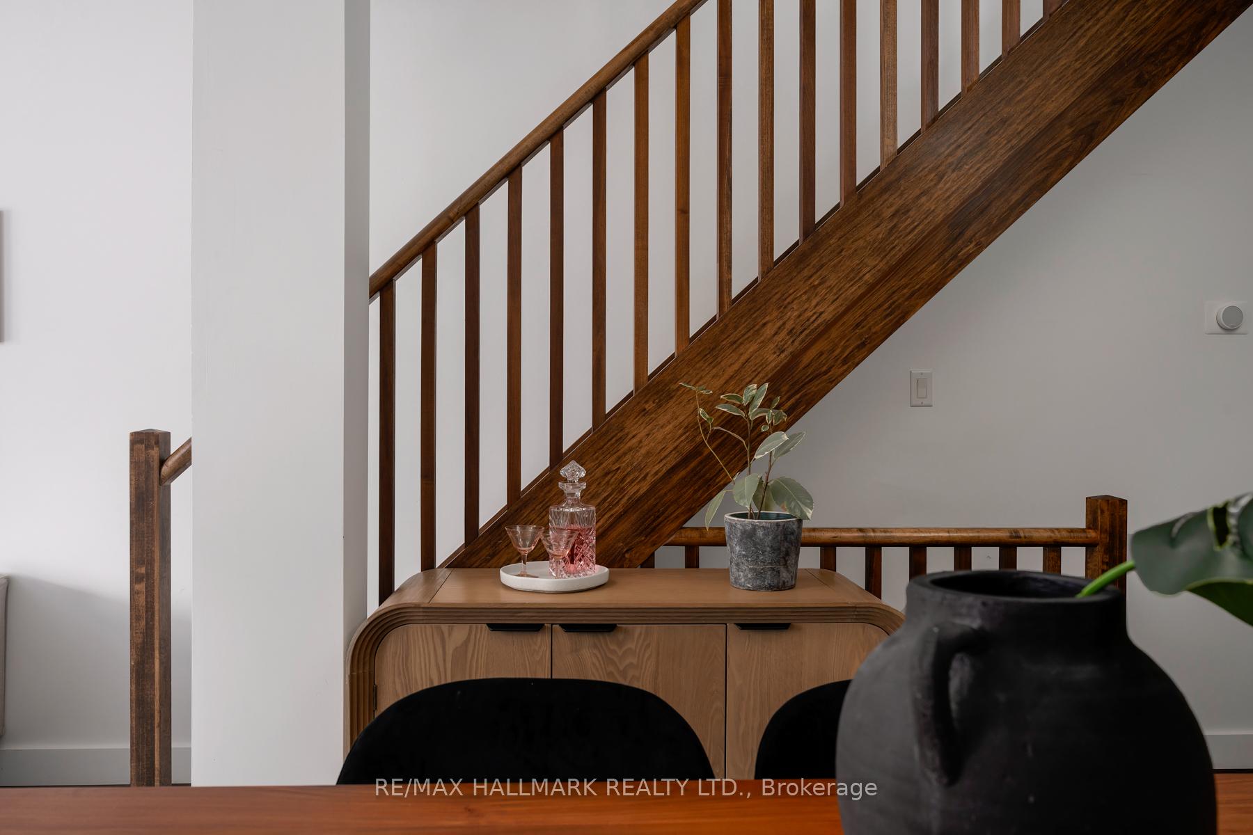 Photo 17 of 131 Lamb Avenue, Toronto, Greenwood-Coxwell — HOMEH