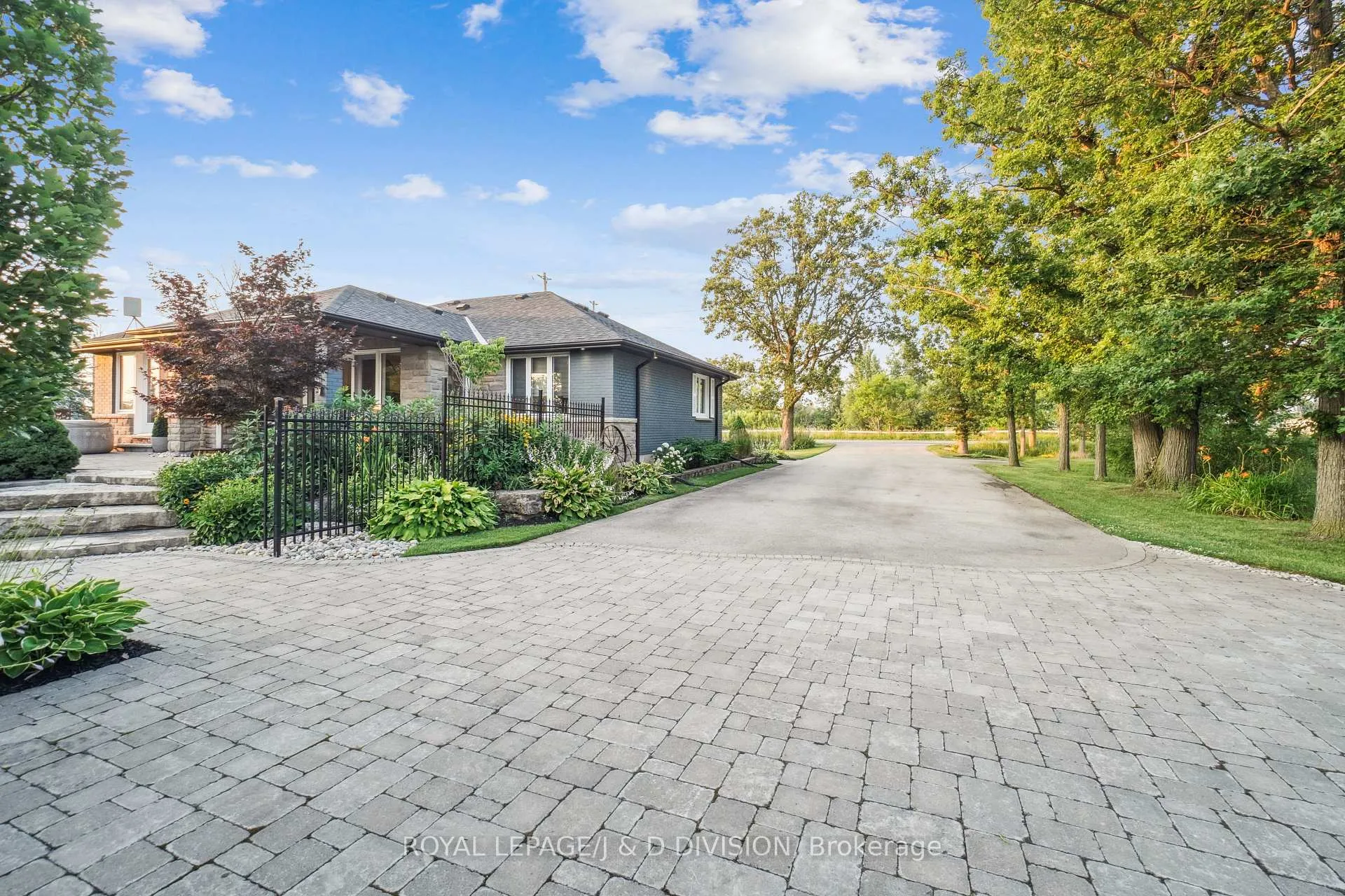 Photo 2 of 4402 Tremaine Road, Milton, Rural Milton — HOMEH