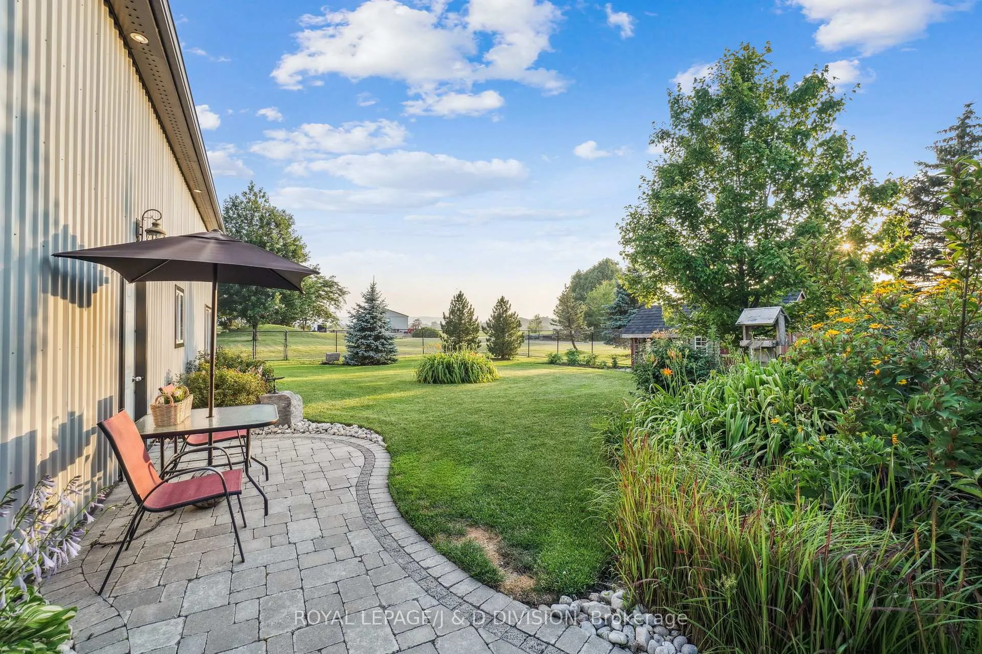 Photo 6 of 4402 Tremaine Road, Milton, Rural Milton — HOMEH