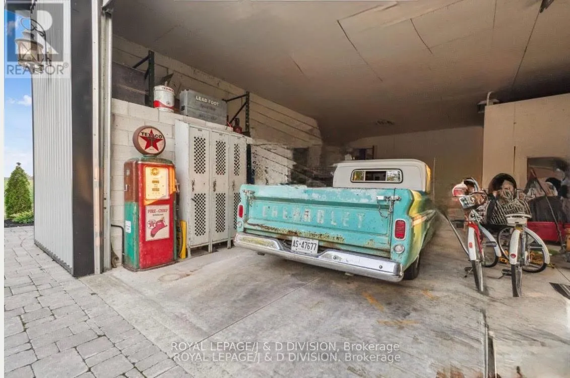 Photo 9 of 4402 Tremaine Road, Milton, Rural Milton — HOMEH