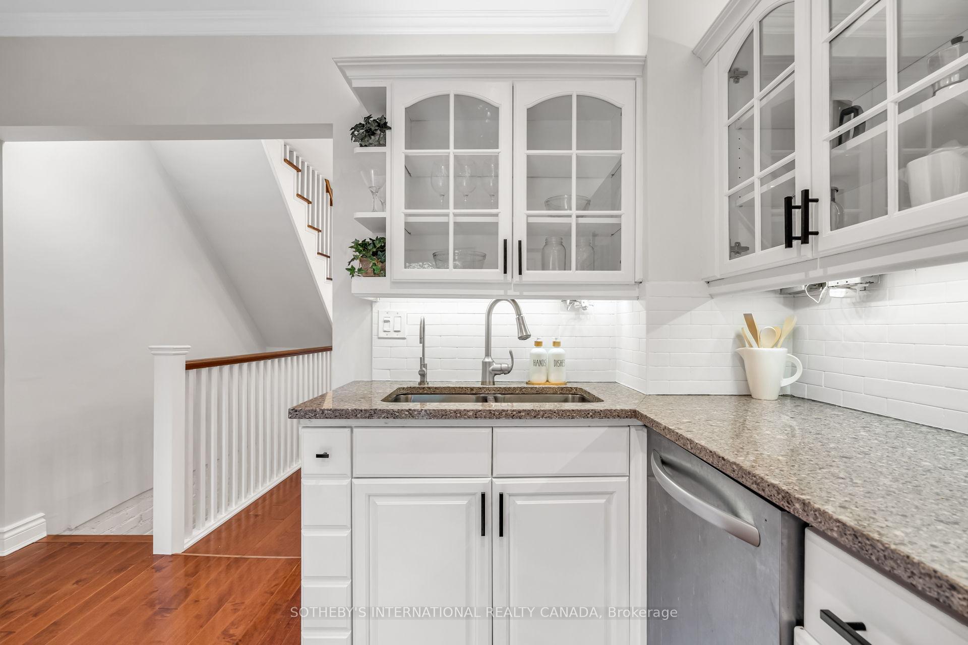 Photo 17 of 241 Springdale Boulevard, Toronto, Danforth Village-East York — HOMEH
