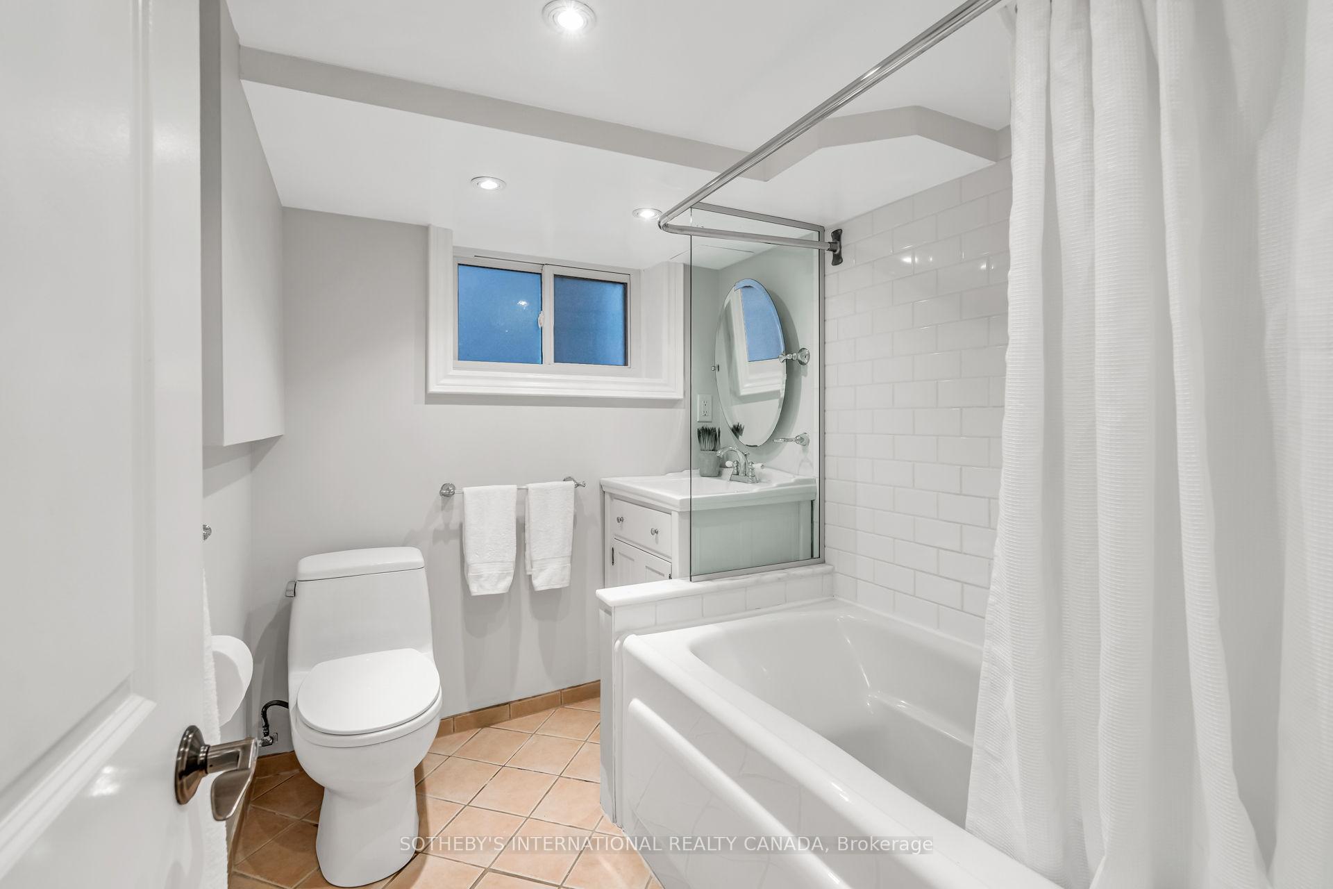 Photo 34 of 241 Springdale Boulevard, Toronto, Danforth Village-East York — HOMEH
