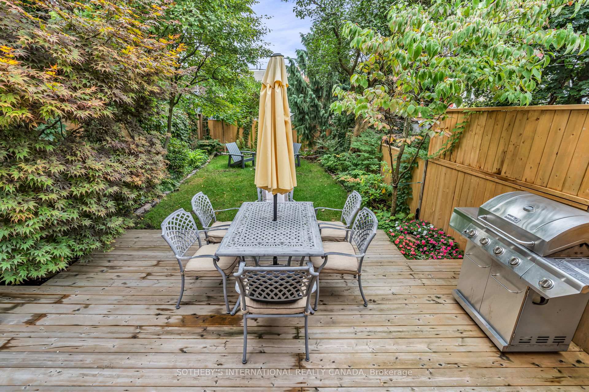 Photo 35 of 241 Springdale Boulevard, Toronto, Danforth Village-East York — HOMEH