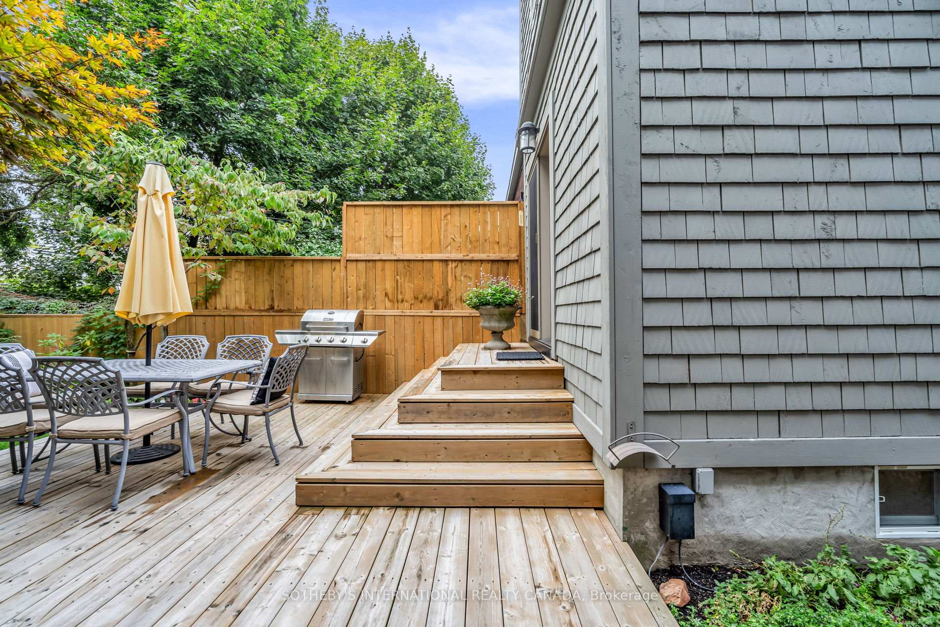Photo 37 of 241 Springdale Boulevard, Toronto, Danforth Village-East York — HOMEH
