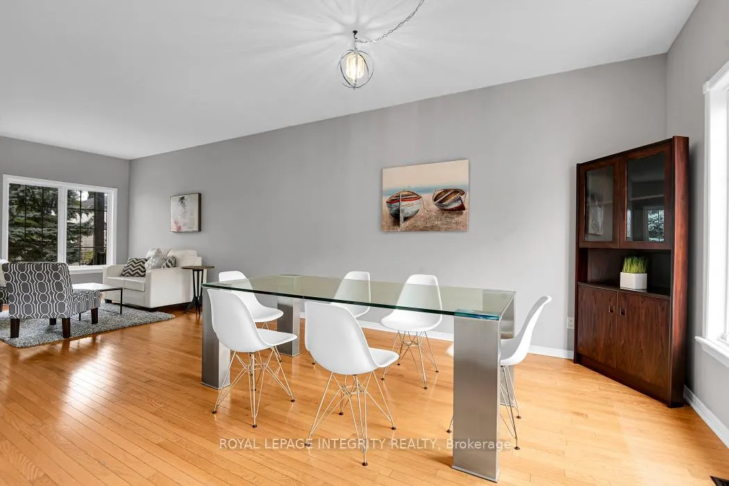 Photo 9 of 1036 Rocky Harbour Crescent, Ottawa, Riverside South/Gloucester Glen — HOMEH