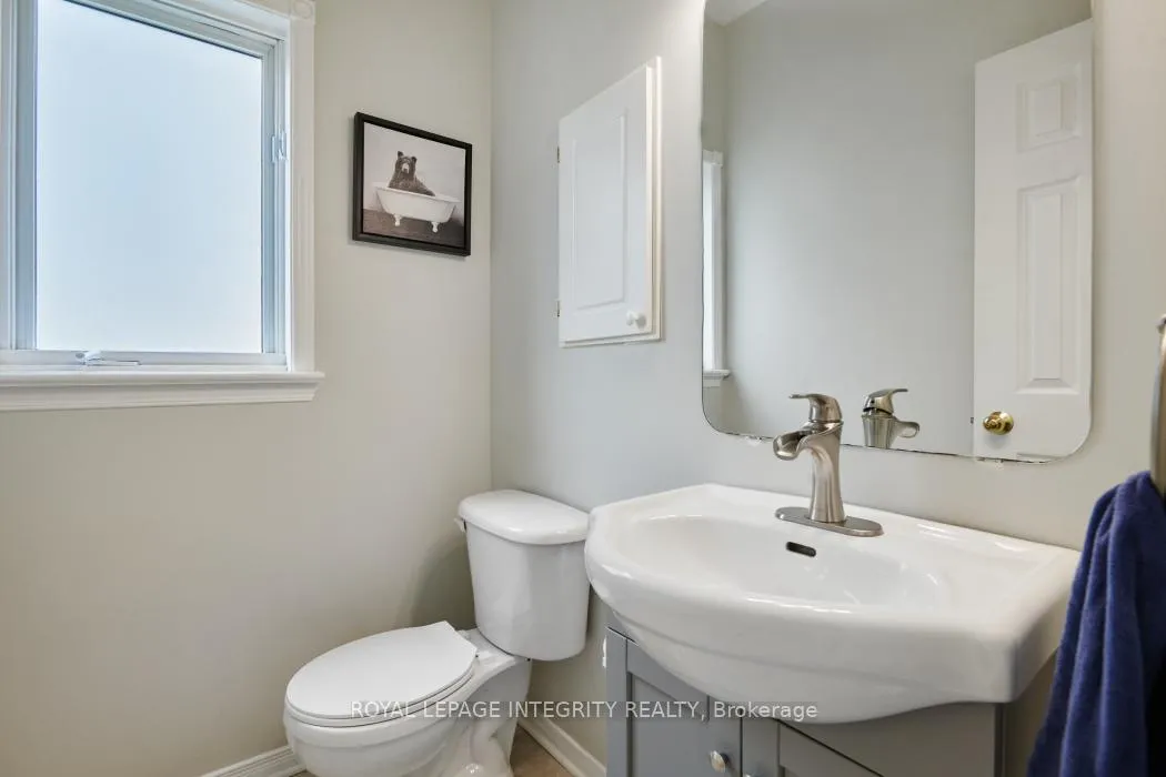 Photo 15 of 1036 Rocky Harbour Crescent, Ottawa, Riverside South/Gloucester Glen — HOMEH