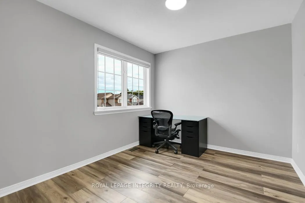 Photo 23 of 1036 Rocky Harbour Crescent, Ottawa, Riverside South/Gloucester Glen — HOMEH