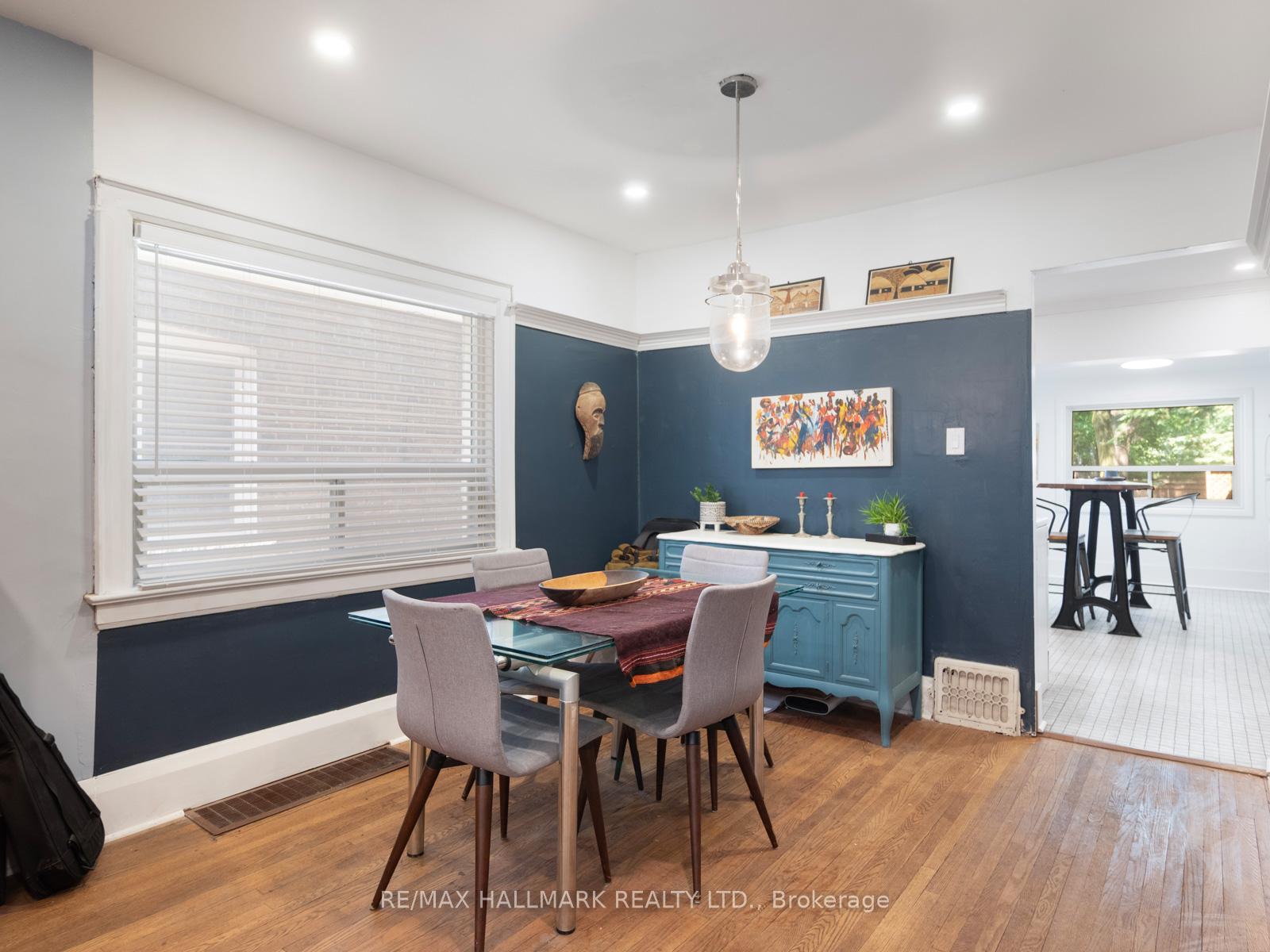 Photo 12 of 993 Carlaw Avenue, Toronto, Broadview North — HOMEH