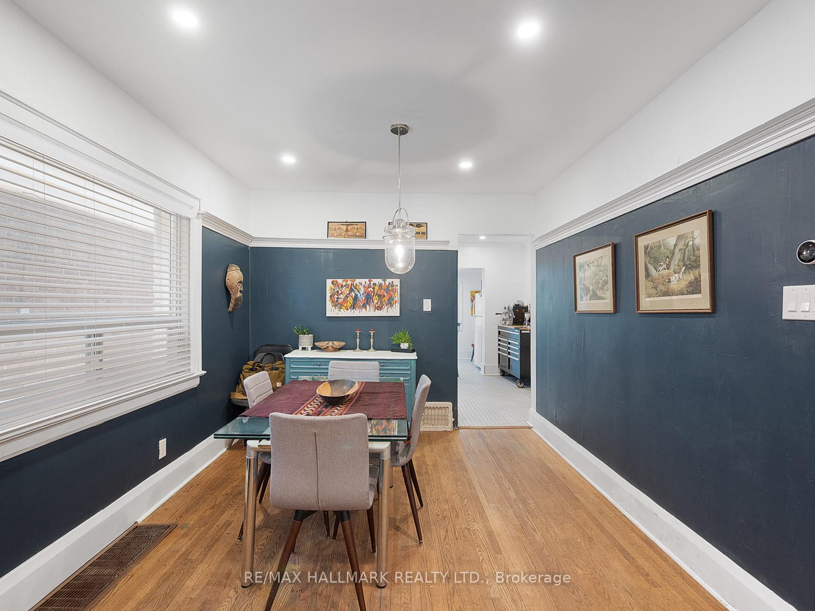 Photo 13 of 993 Carlaw Avenue, Toronto, Broadview North — HOMEH