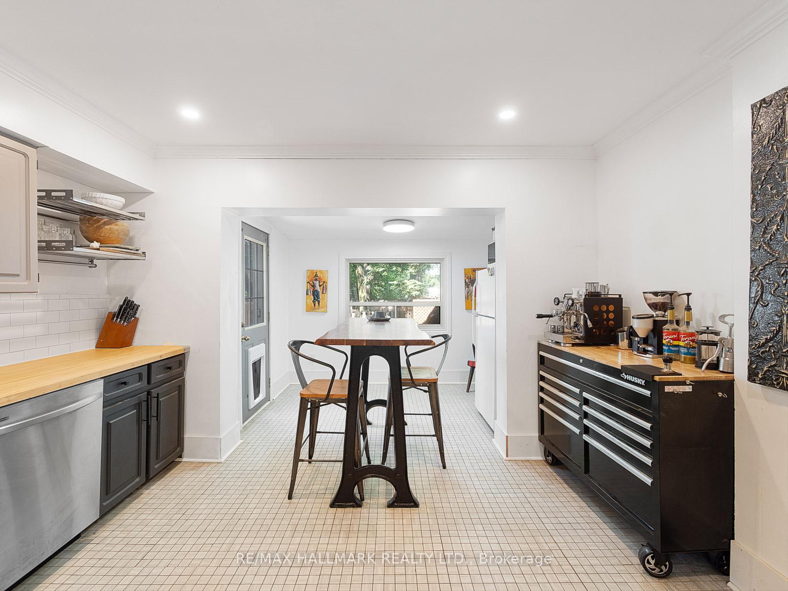 Photo 16 of 993 Carlaw Avenue, Toronto, Broadview North — HOMEH