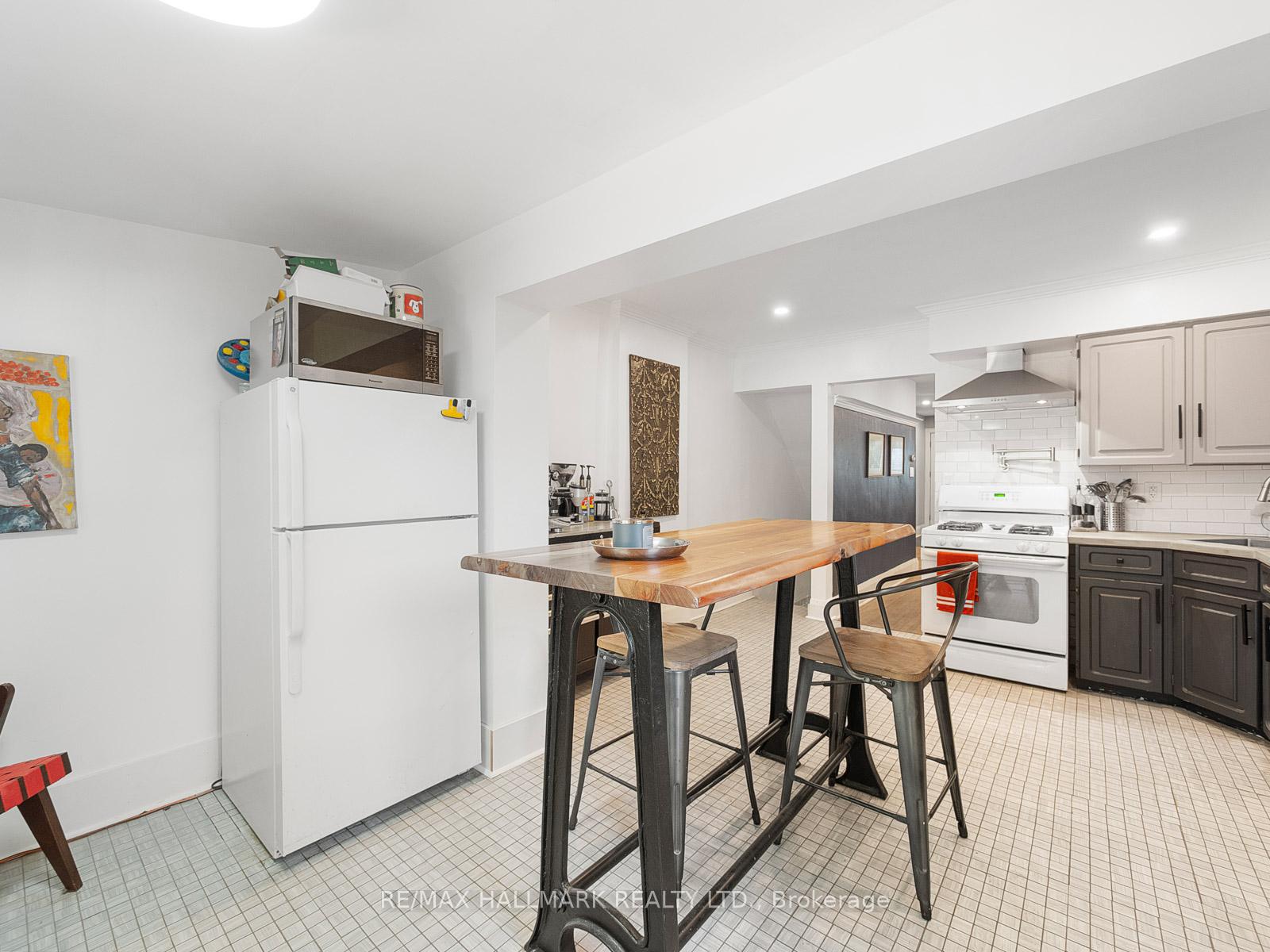 Photo 22 of 993 Carlaw Avenue, Toronto, Broadview North — HOMEH