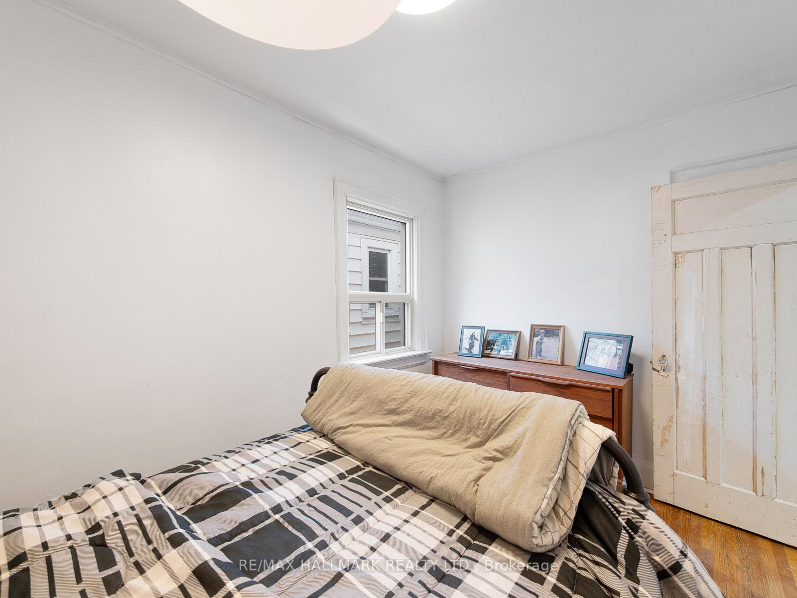 Photo 35 of 993 Carlaw Avenue, Toronto, Broadview North — HOMEH