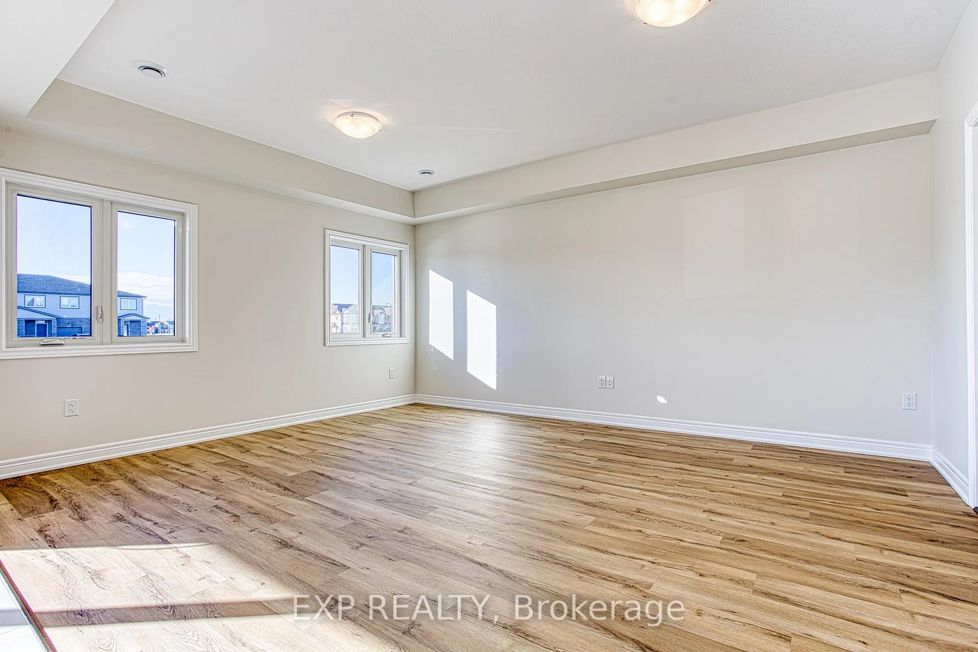 Photo 15 of Unit Upper, 20 Elvira Way, Thorold, Rolling Meadows — HOMEH