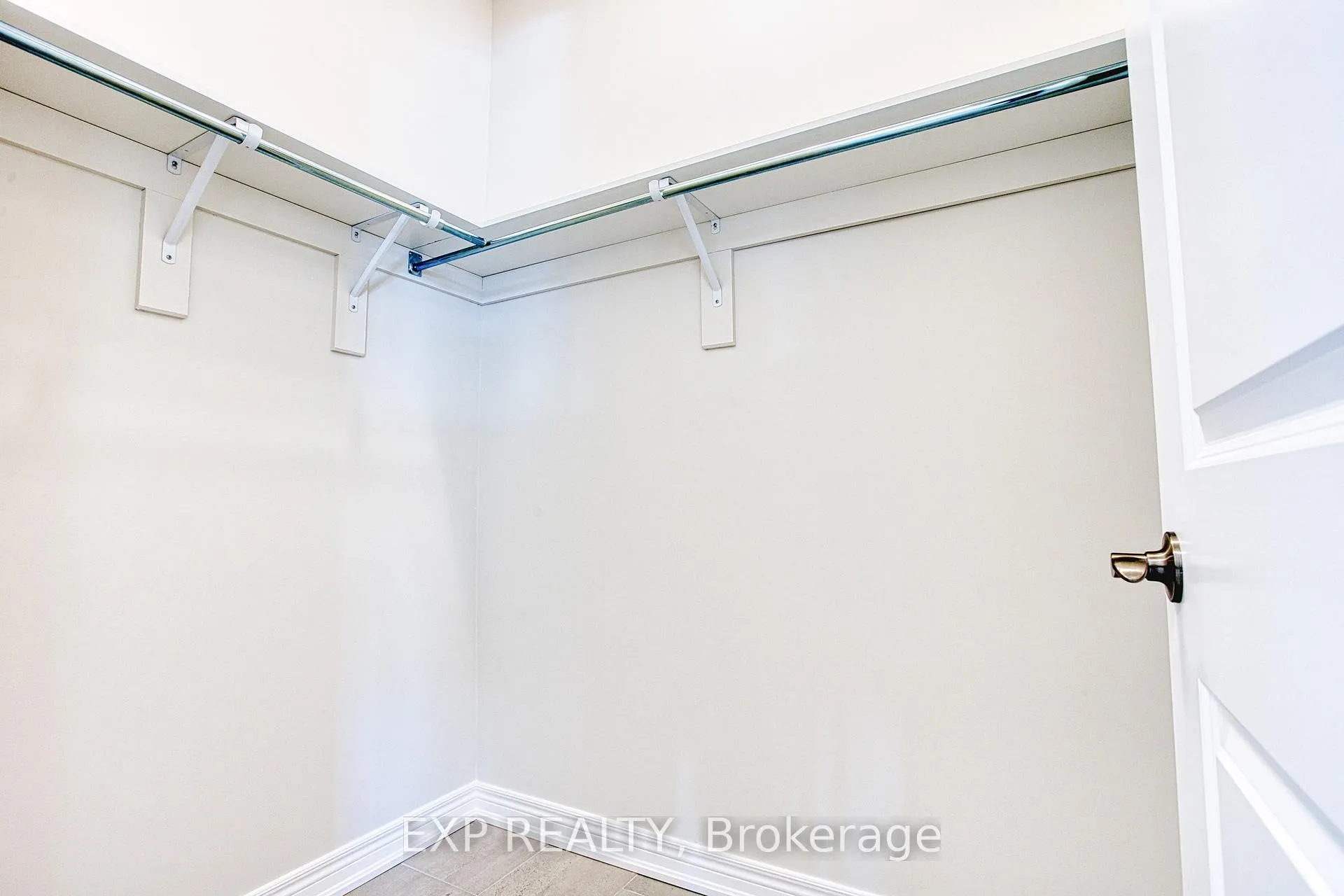 Photo 21 of Unit Upper, 20 Elvira Way, Thorold, Rolling Meadows — HOMEH