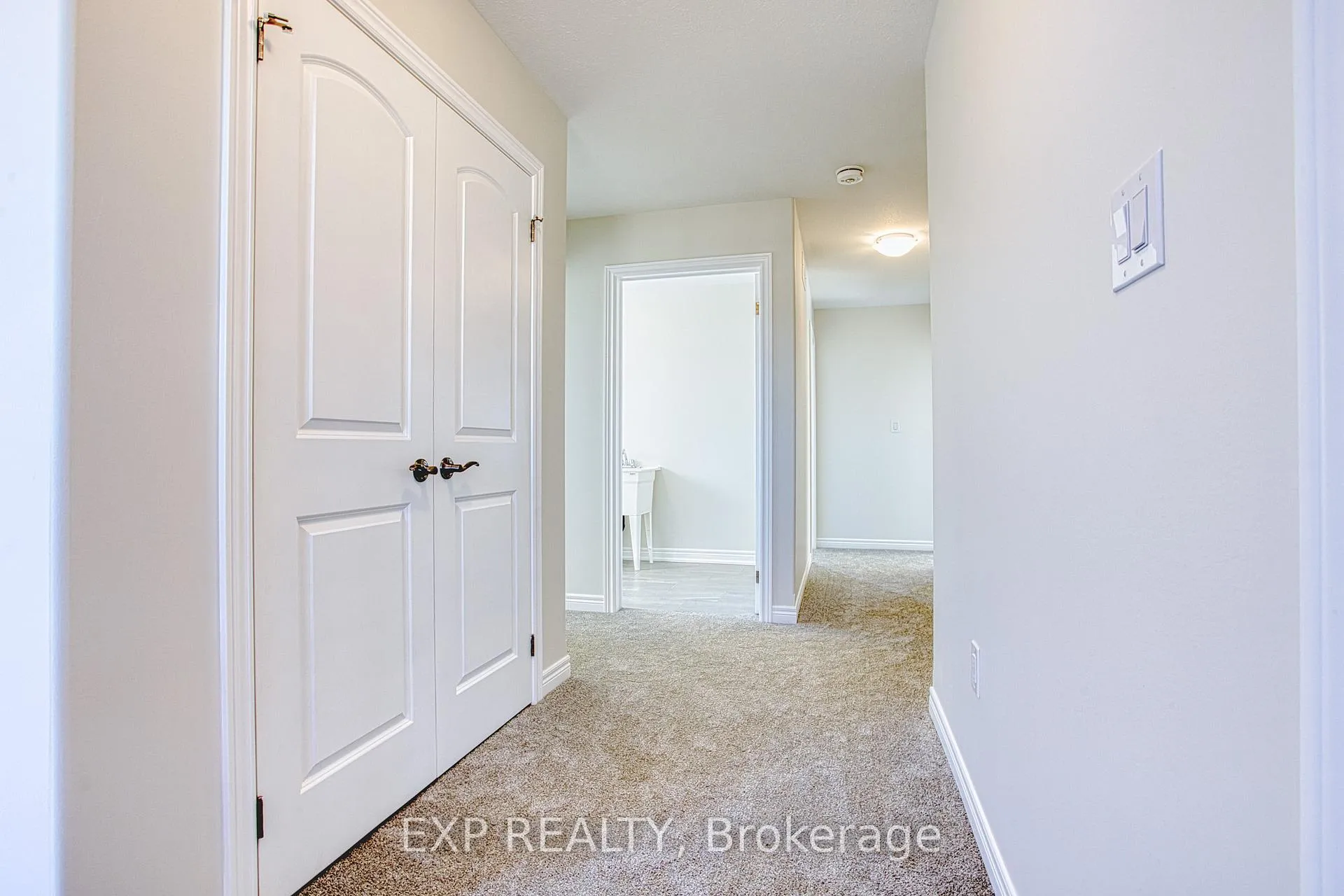 Photo 23 of Unit Upper, 20 Elvira Way, Thorold, Rolling Meadows — HOMEH