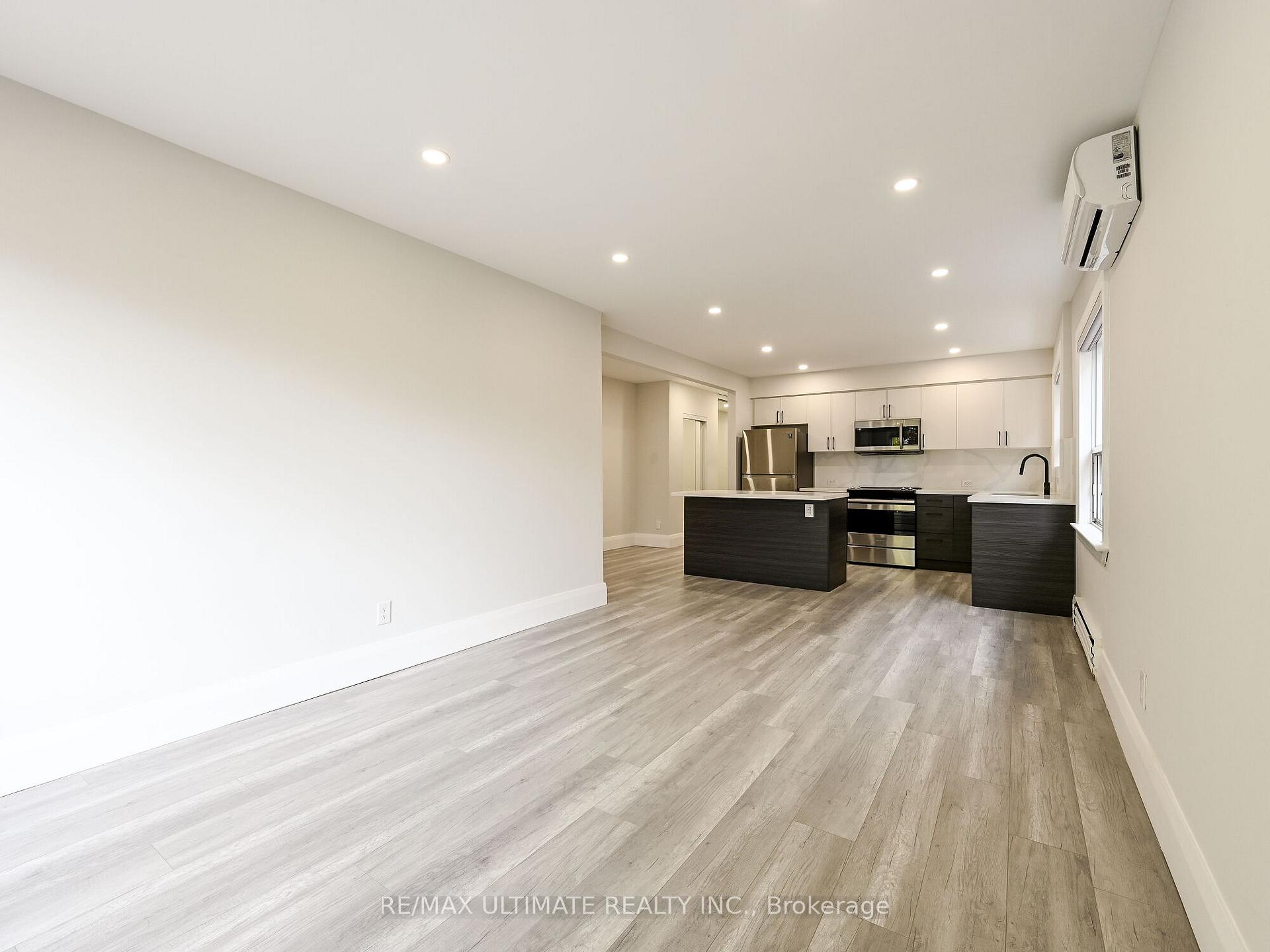 Photo 10 of Unit 2, 31 Frankdale Avenue, Toronto, Danforth Village-East York — HOMEH
