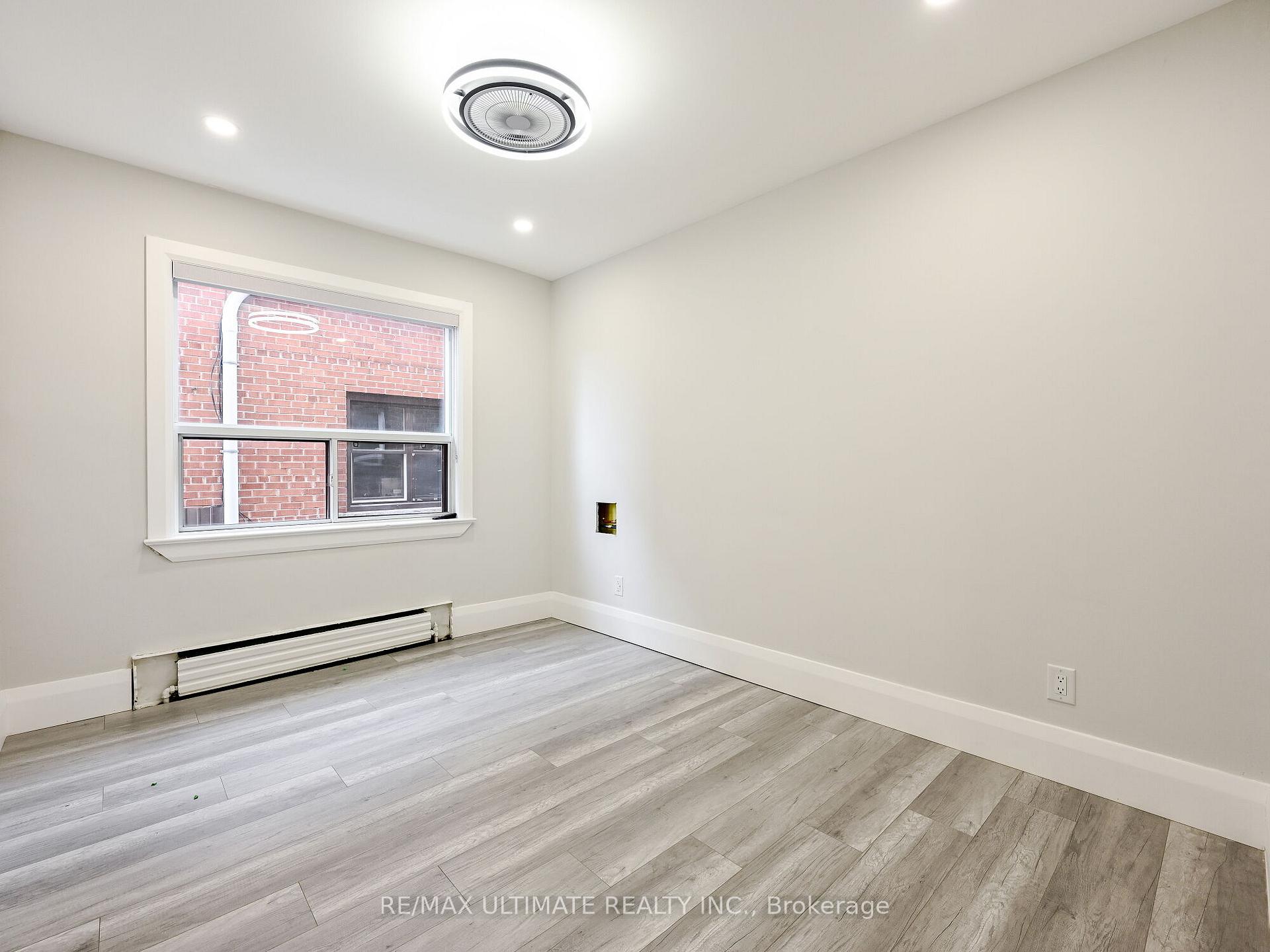 Photo 14 of Unit 2, 31 Frankdale Avenue, Toronto, Danforth Village-East York — HOMEH