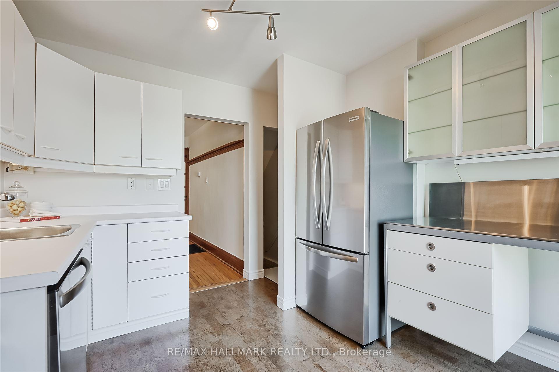Photo 10 of 127 Booth Avenue, Toronto, South Riverdale — HOMEH