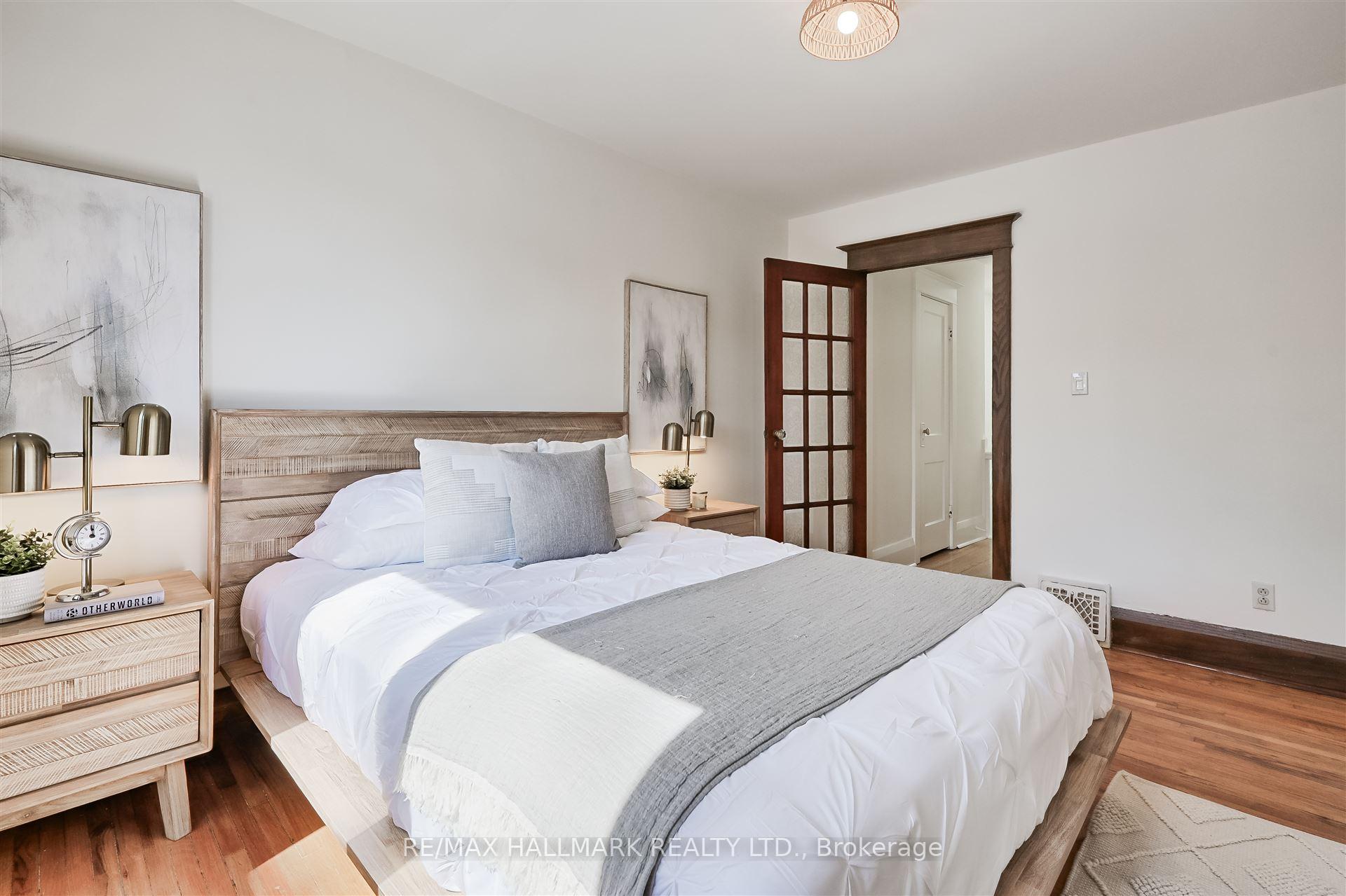Photo 12 of 127 Booth Avenue, Toronto, South Riverdale — HOMEH
