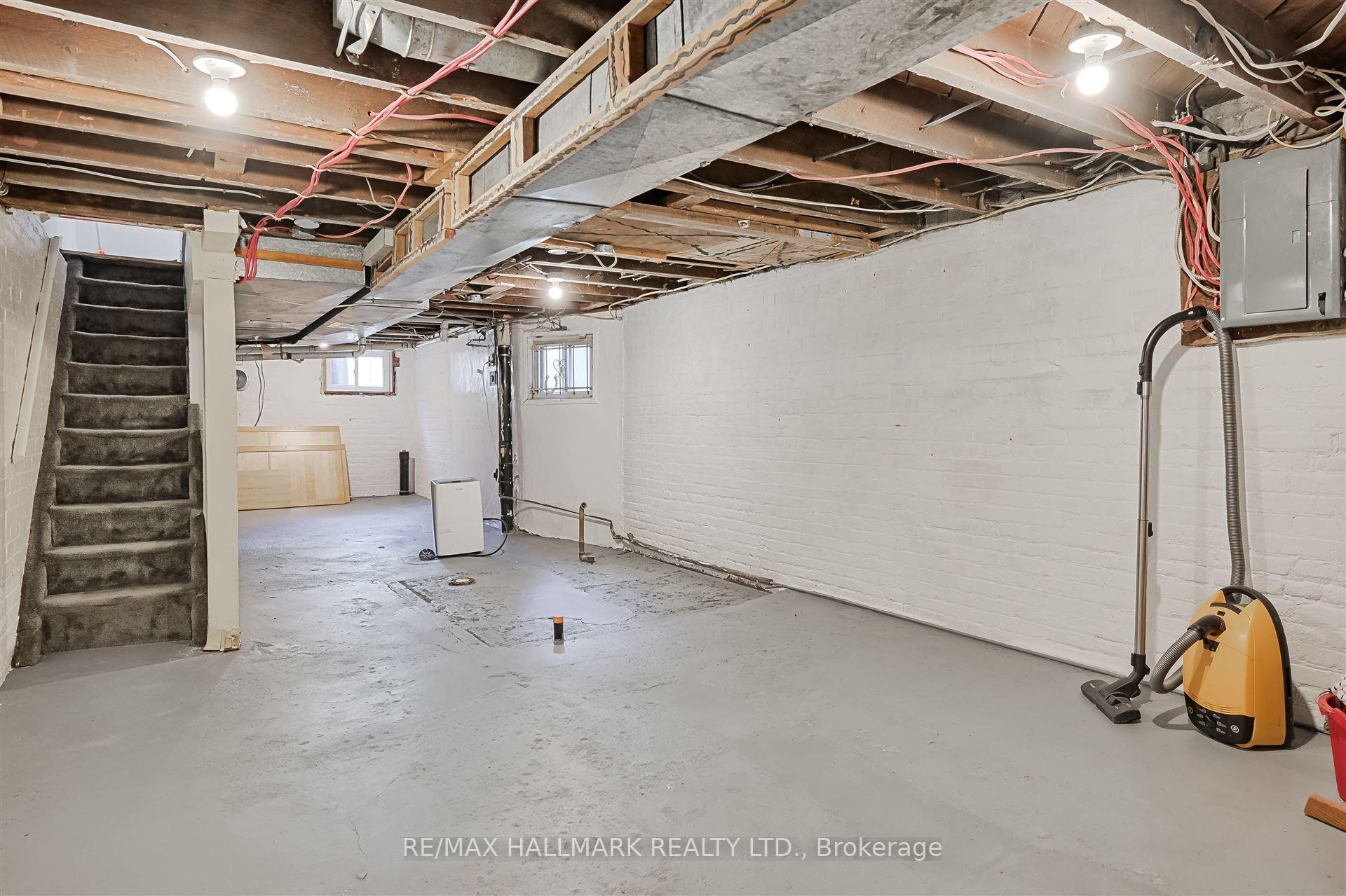 Photo 17 of 127 Booth Avenue, Toronto, South Riverdale — HOMEH