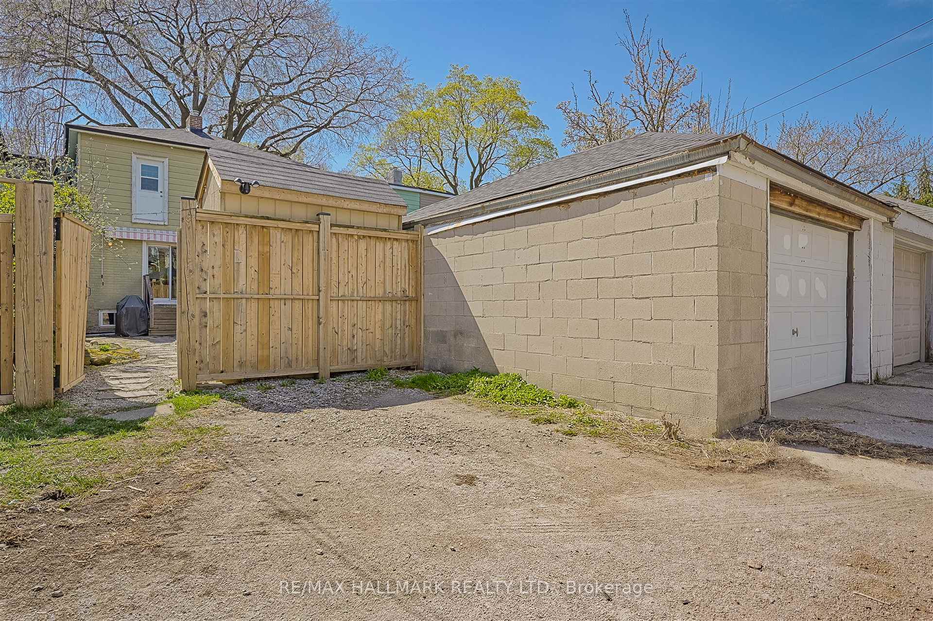 Photo 21 of 127 Booth Avenue, Toronto, South Riverdale — HOMEH