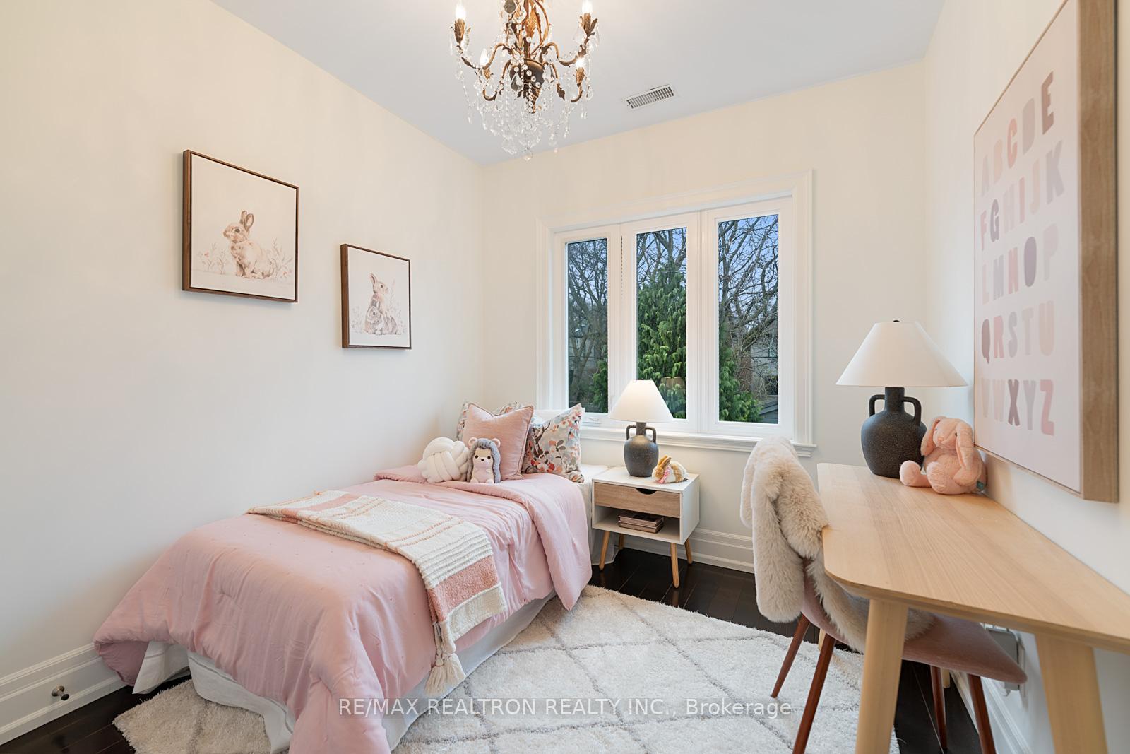 Photo 18 of 181 Arlington Avenue, Toronto, Humewood-Cedarvale — HOMEH