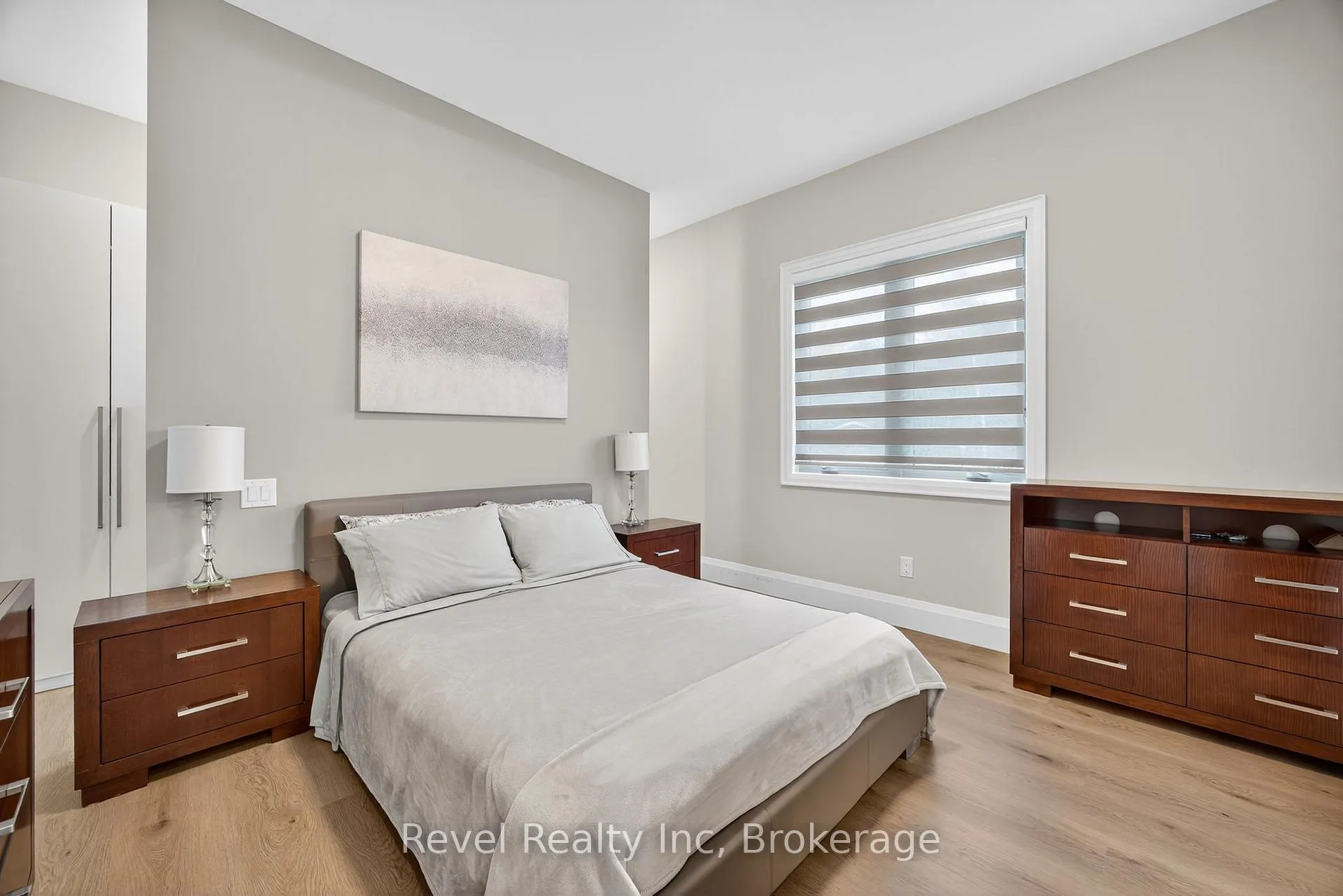 Photo 18 of 2 Seguin Crescent, Tiny, Rural Tiny — HOMEH