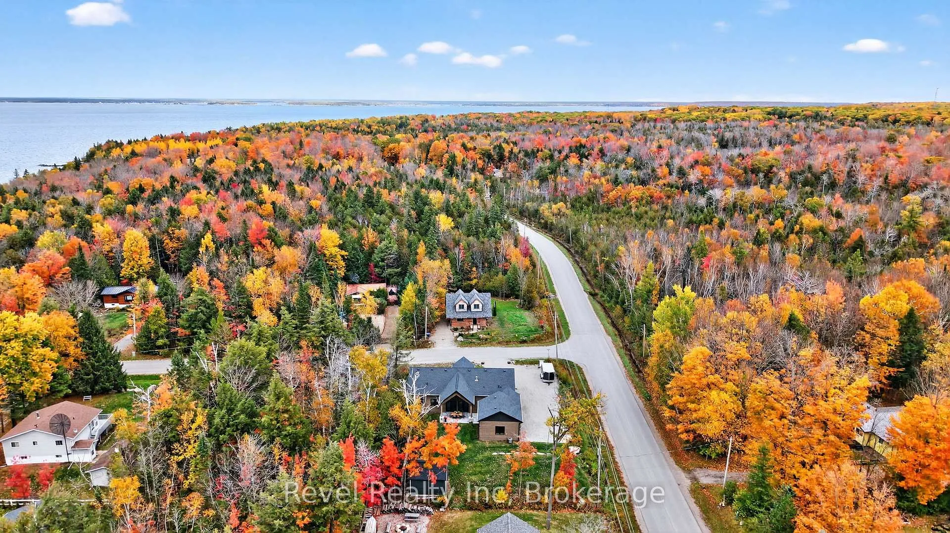 Photo 28 of 2 Seguin Crescent, Tiny, Rural Tiny — HOMEH