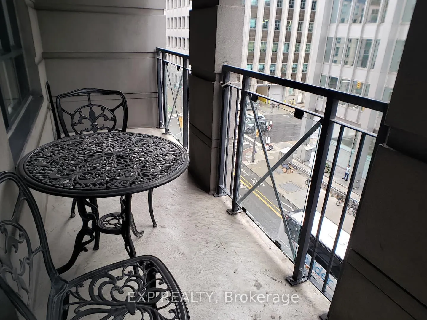 Photo 22 of Unit 512, 140 Simcoe Street, Toronto, Waterfront Communities — HOMEH