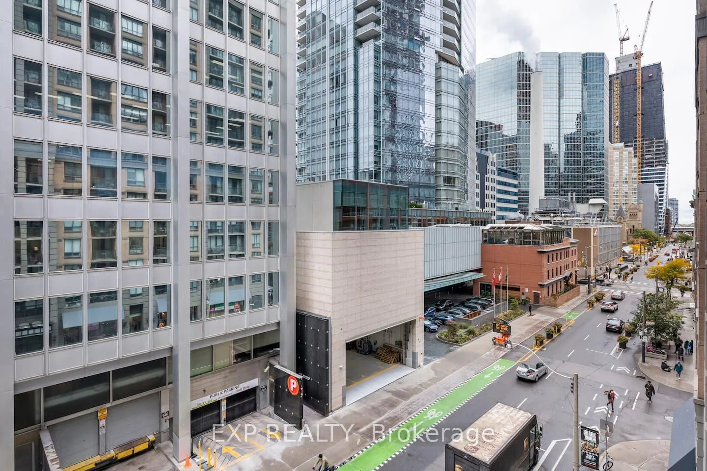 Photo 25 of Unit 512, 140 Simcoe Street, Toronto, Waterfront Communities — HOMEH