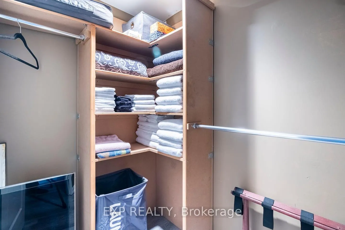 Photo 29 of Unit 512, 140 Simcoe Street, Toronto, Waterfront Communities — HOMEH