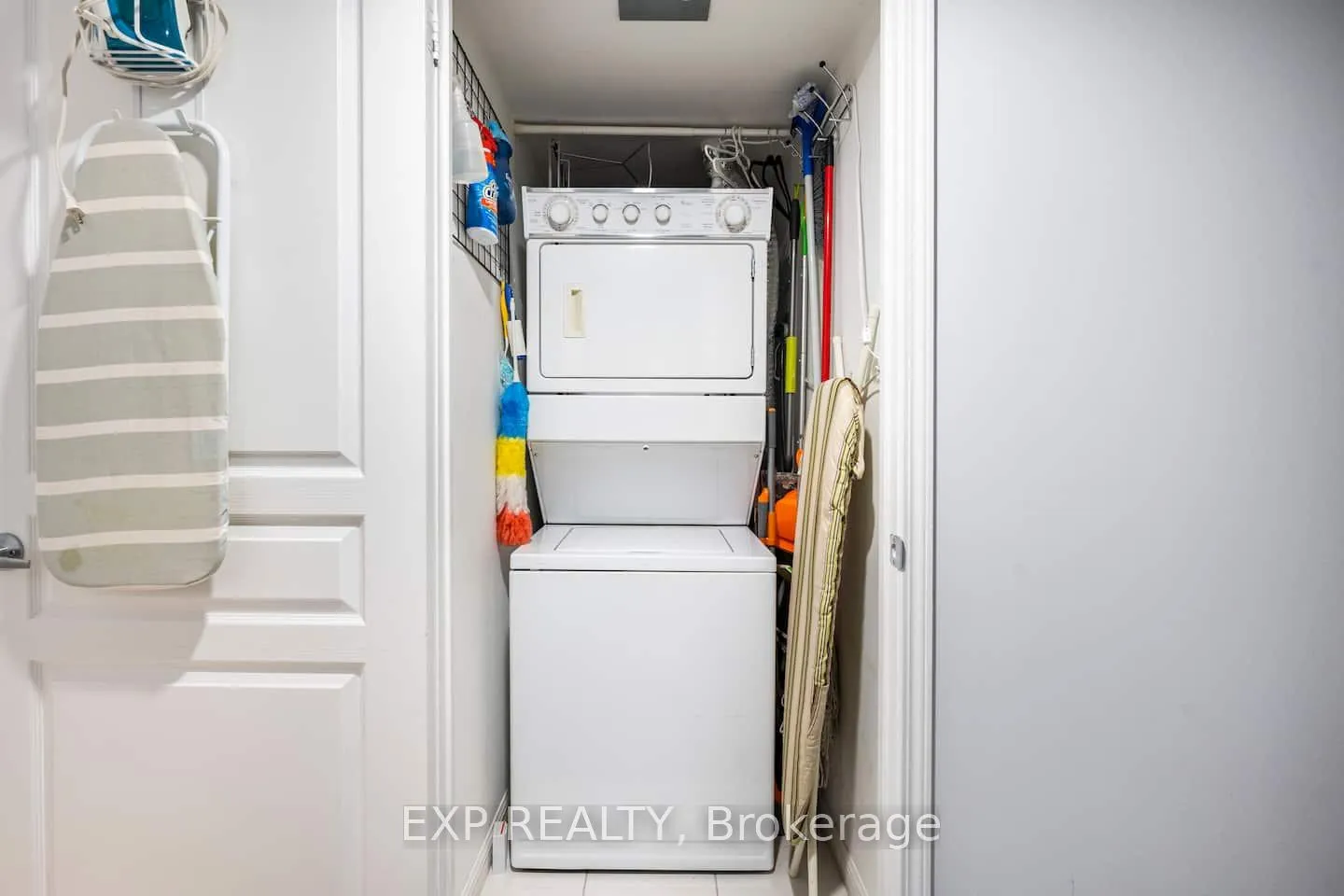 Photo 30 of Unit 512, 140 Simcoe Street, Toronto, Waterfront Communities — HOMEH