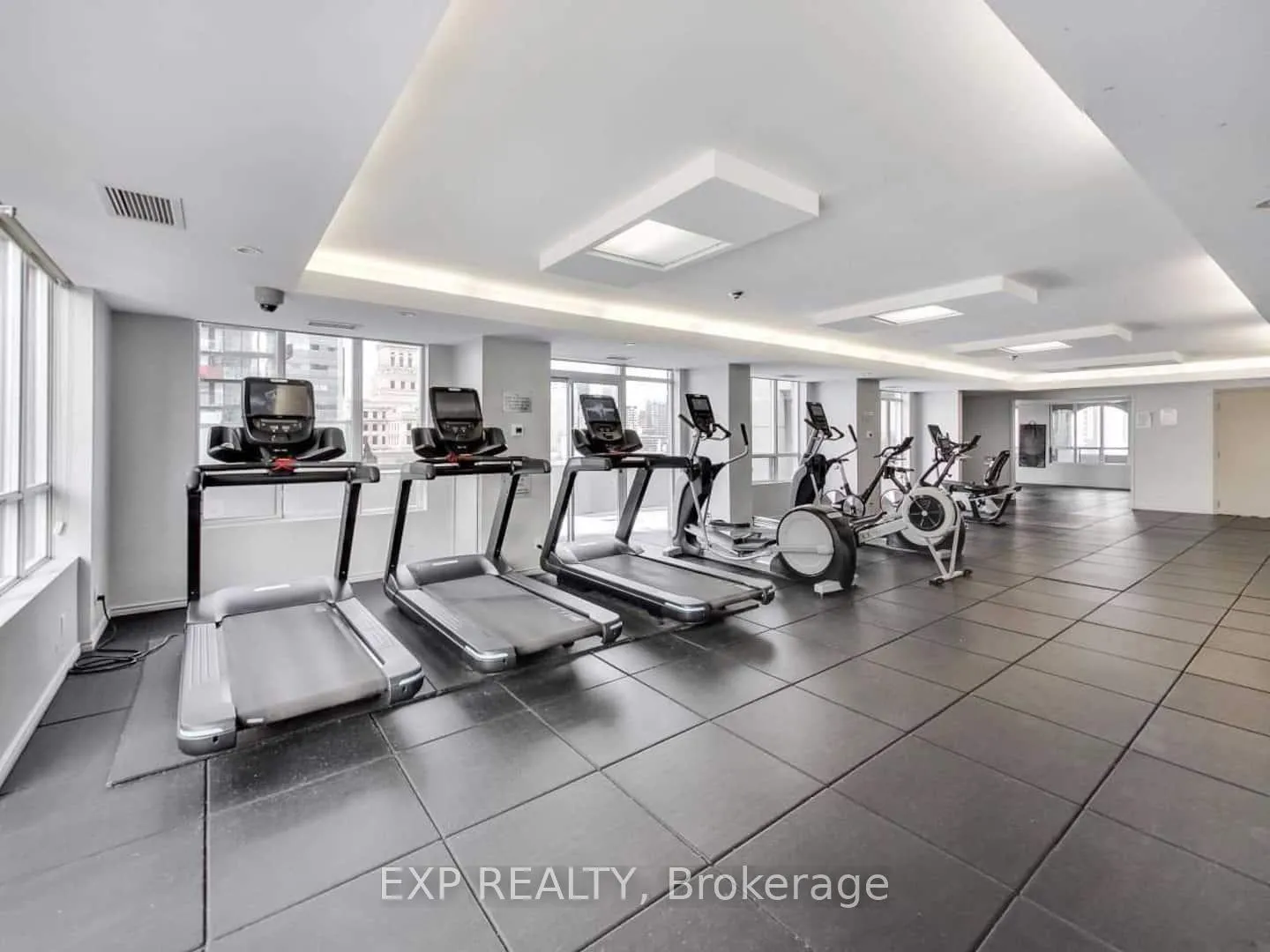 Photo 32 of Unit 512, 140 Simcoe Street, Toronto, Waterfront Communities — HOMEH