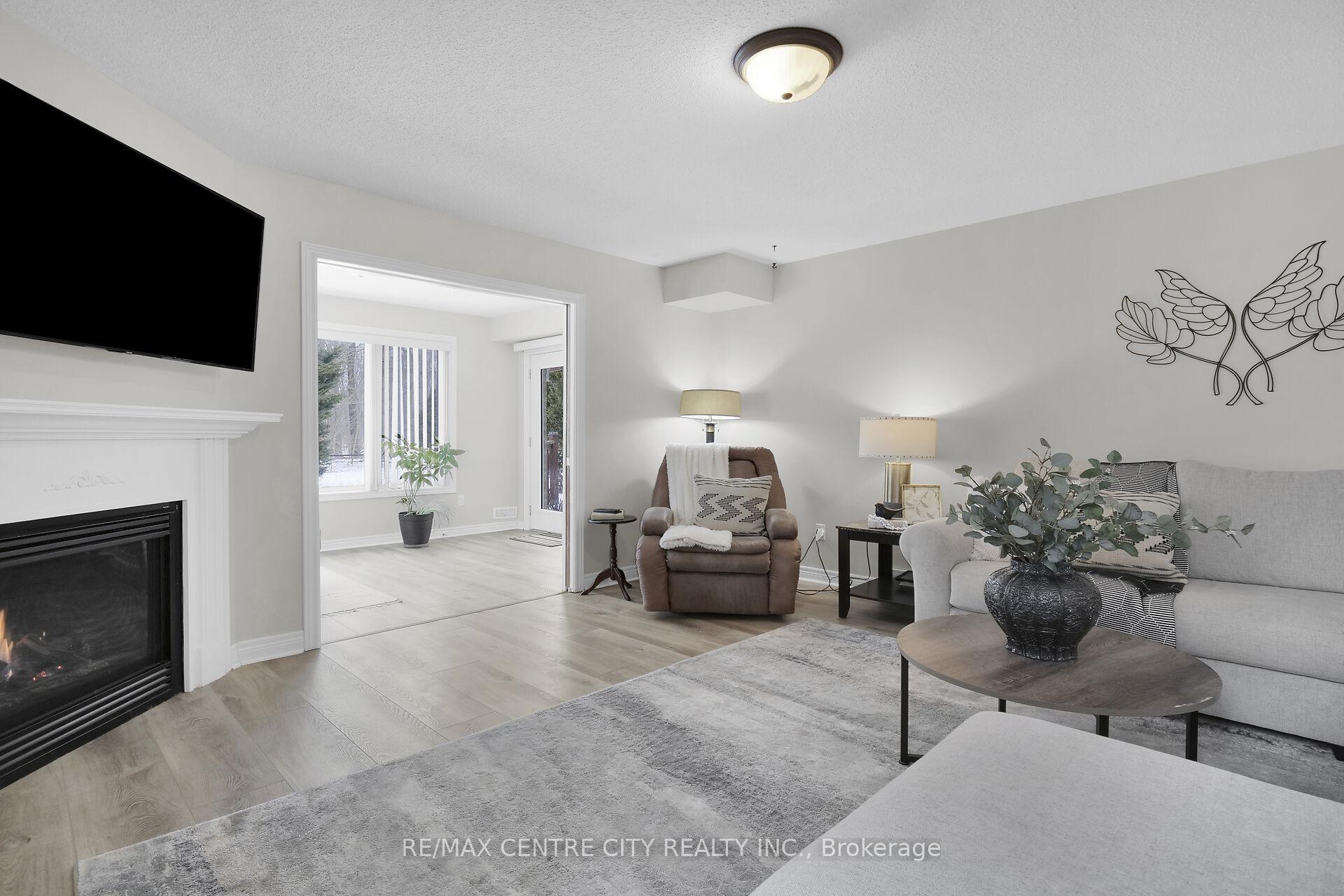 Photo 25 of 77 Woodvale Drive, Thames Centre, Dorchester — HOMEH