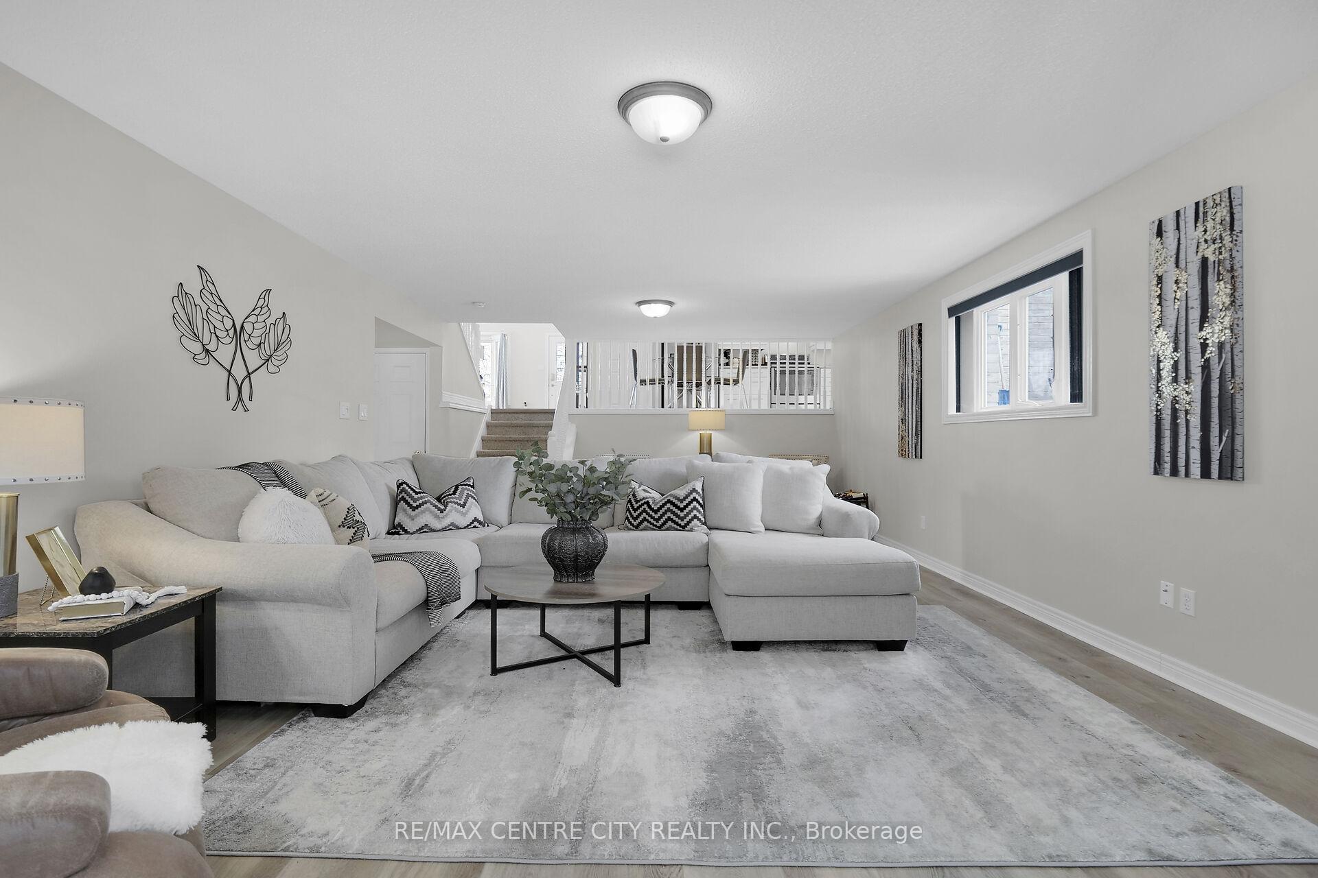 Photo 26 of 77 Woodvale Drive, Thames Centre, Dorchester — HOMEH