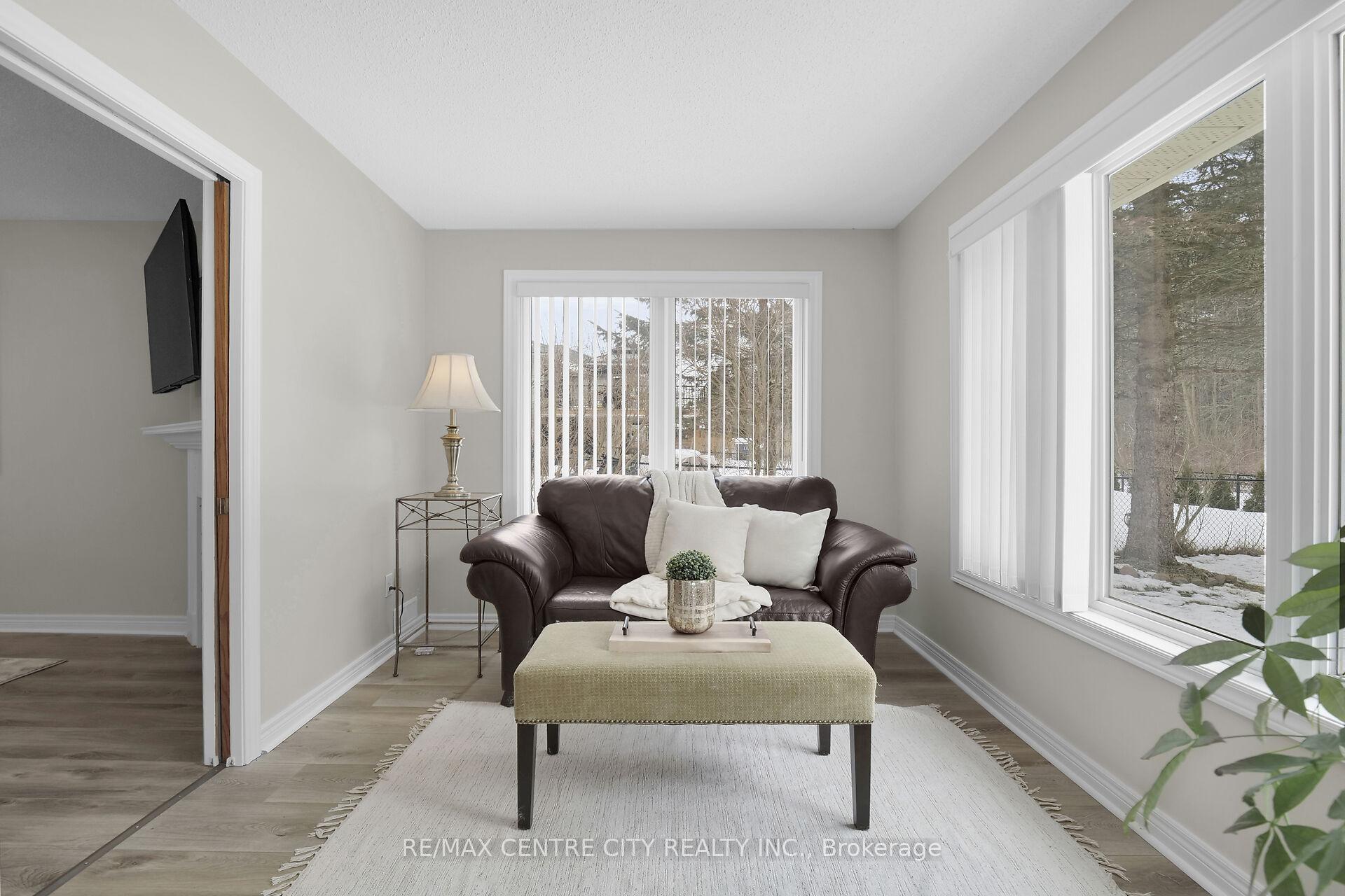 Photo 27 of 77 Woodvale Drive, Thames Centre, Dorchester — HOMEH