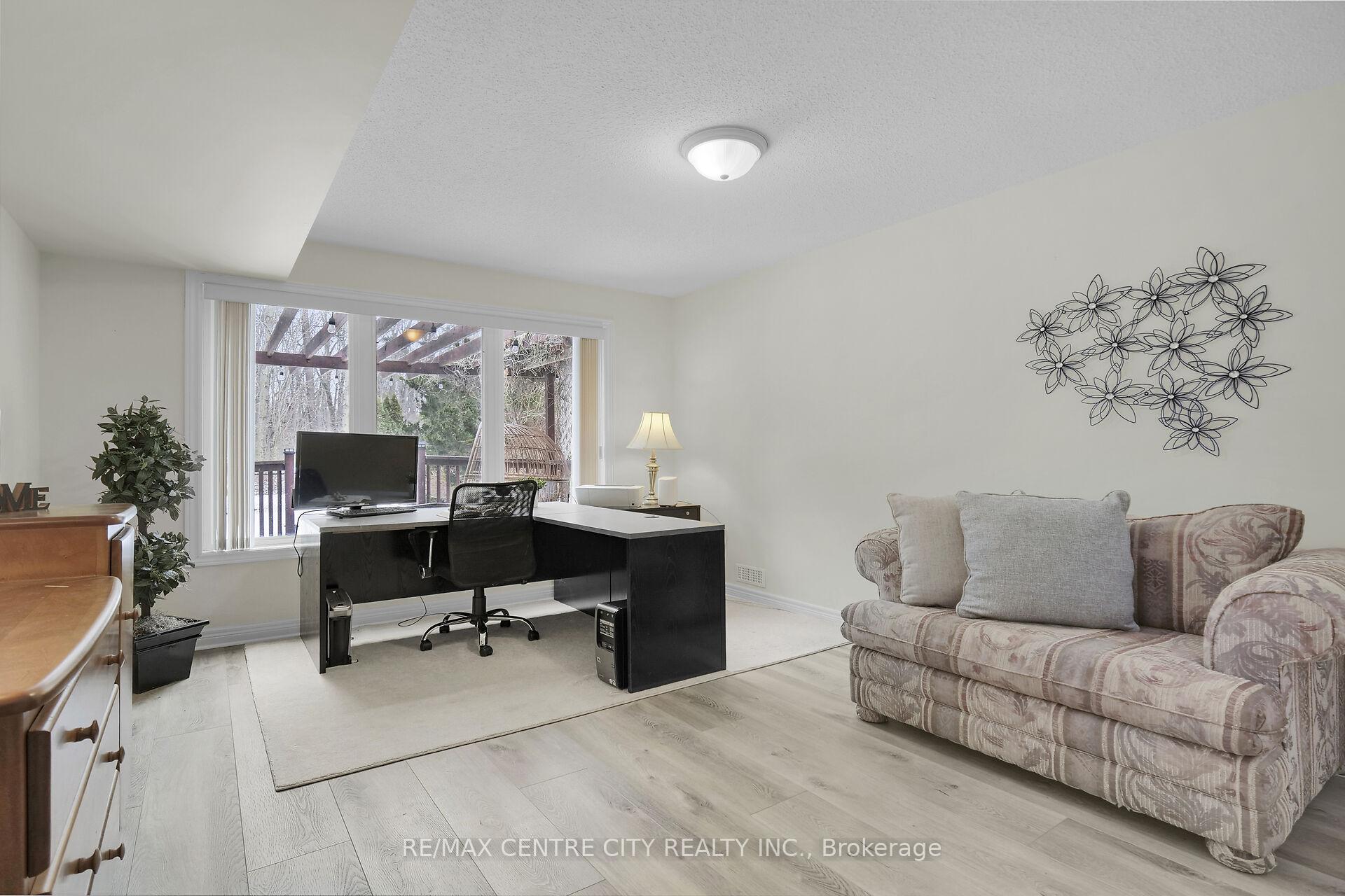 Photo 29 of 77 Woodvale Drive, Thames Centre, Dorchester — HOMEH
