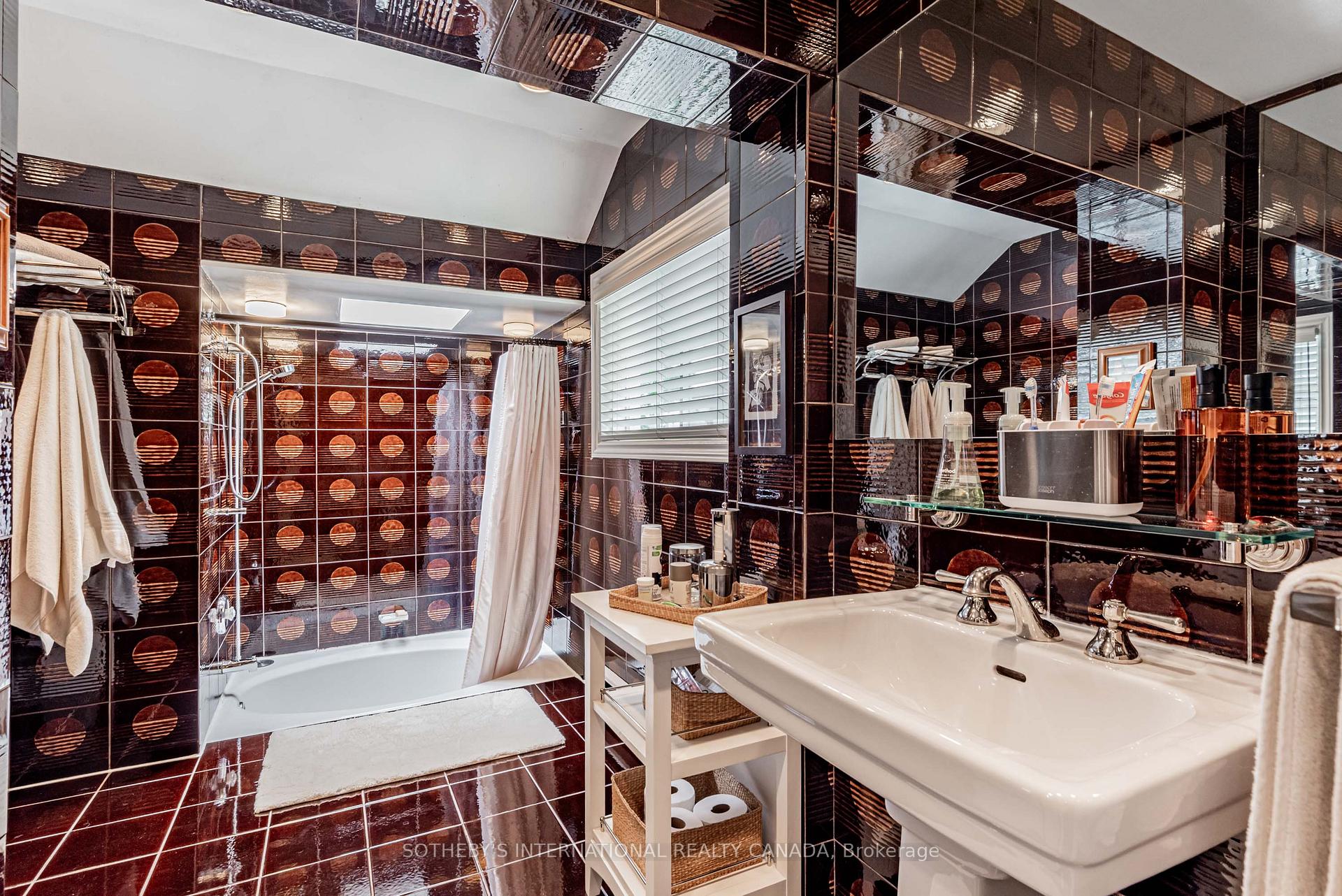 Photo 26 of 317 Glenayr Road, Toronto, Forest Hill South — HOMEH