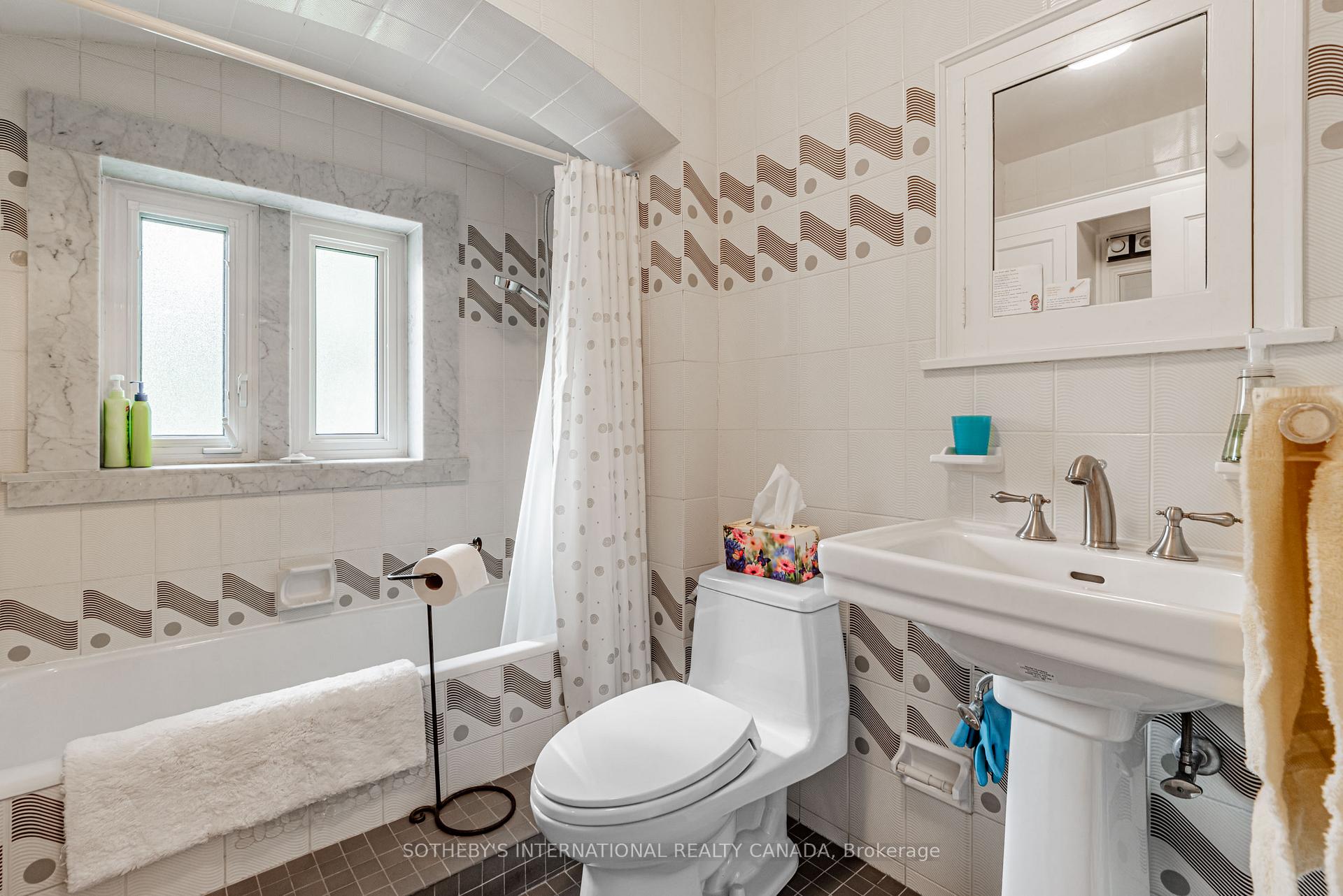 Photo 28 of 317 Glenayr Road, Toronto, Forest Hill South — HOMEH