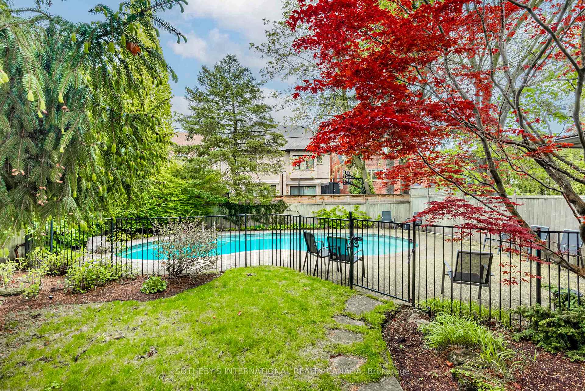 Photo 35 of 317 Glenayr Road, Toronto, Forest Hill South — HOMEH