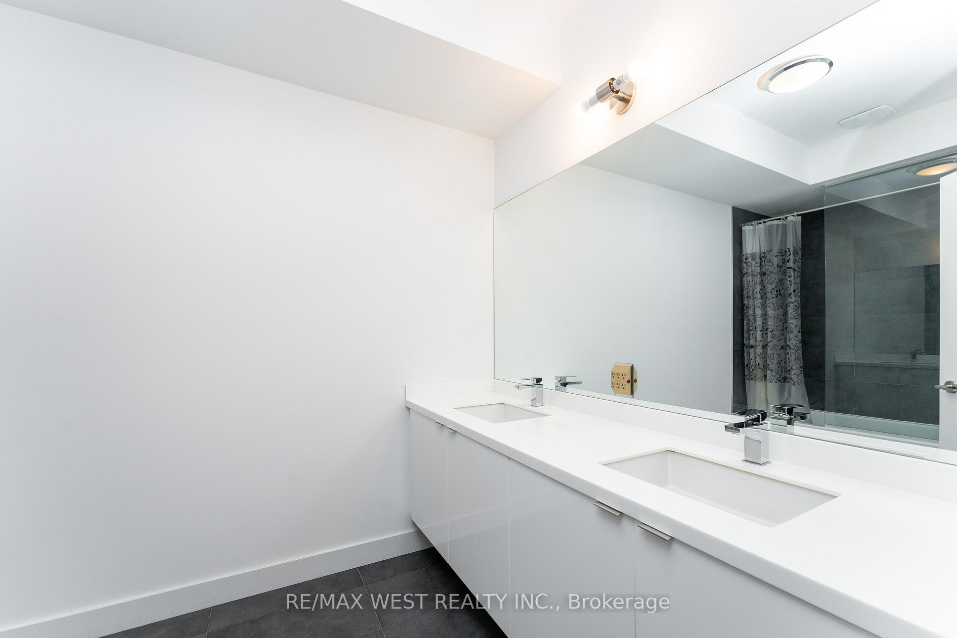 Photo 19 of Unit 9, 837 Broadview Avenue, Toronto, Playter Estates-Danforth — HOMEH