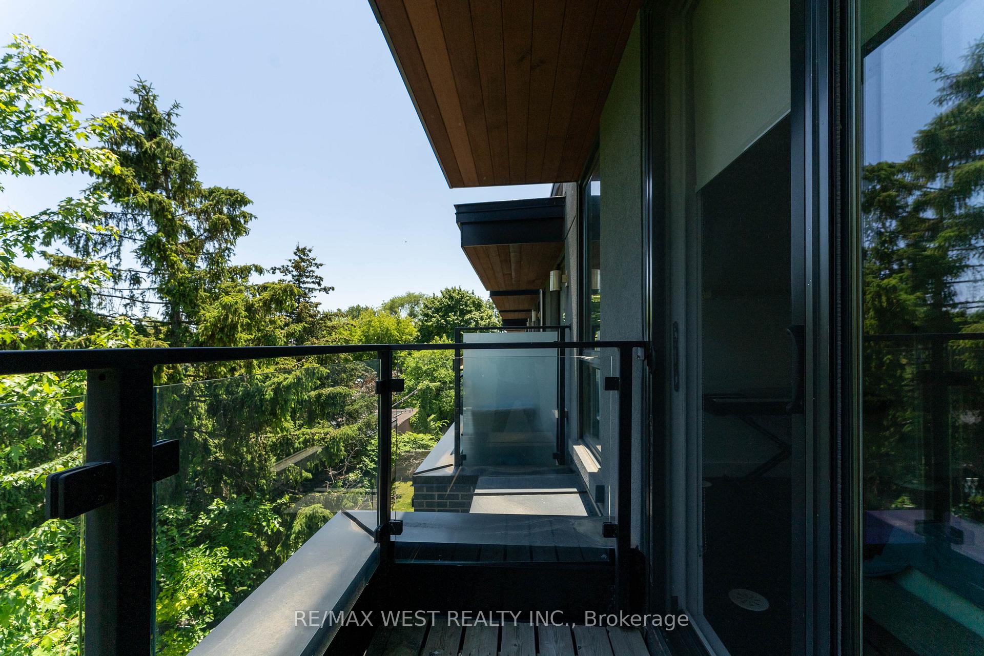Photo 35 of Unit 9, 837 Broadview Avenue, Toronto, Playter Estates-Danforth — HOMEH