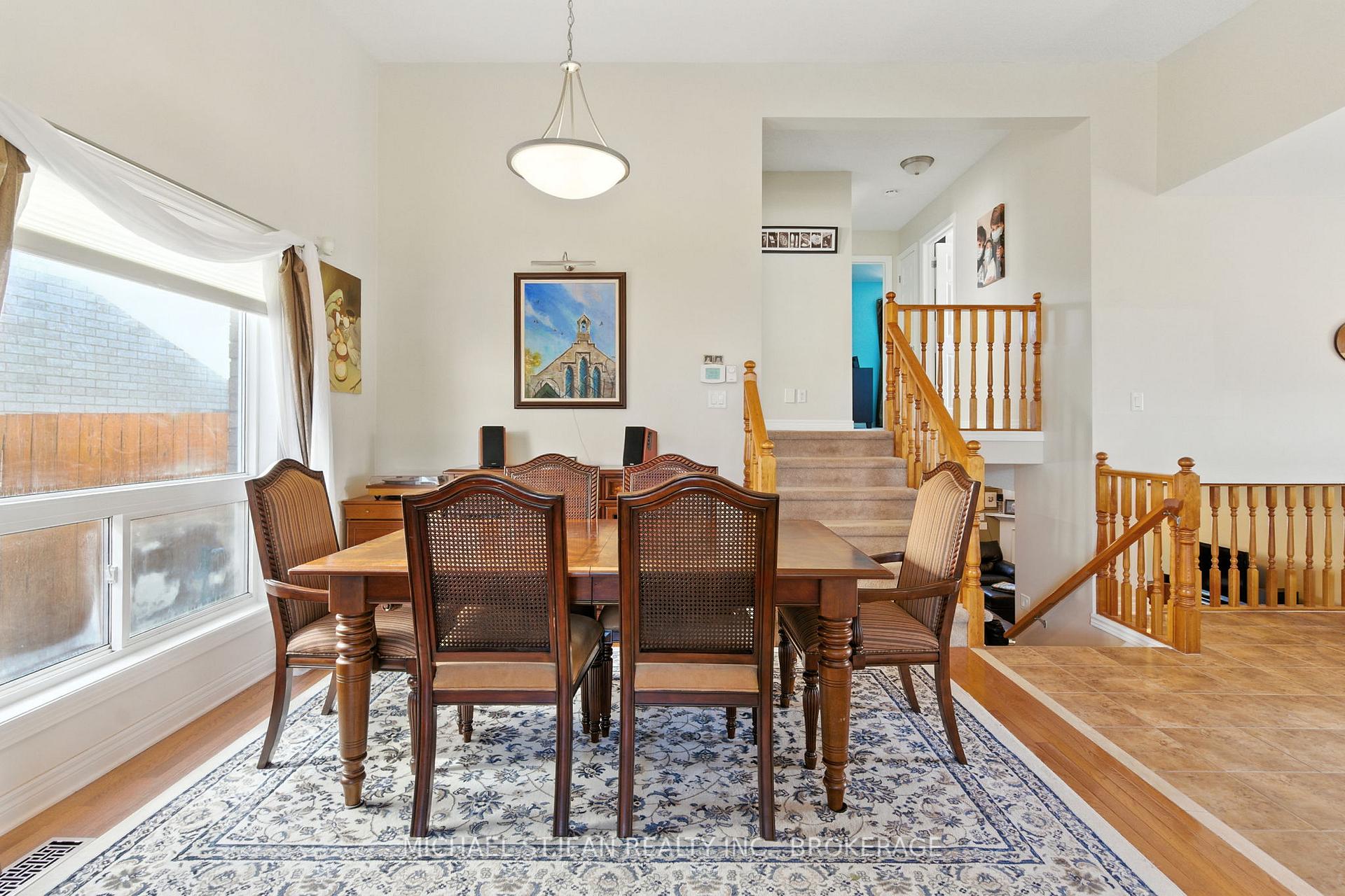 Photo 11 of 320 Winterberry Boulevard, Thorold, Confederation Heights — HOMEH