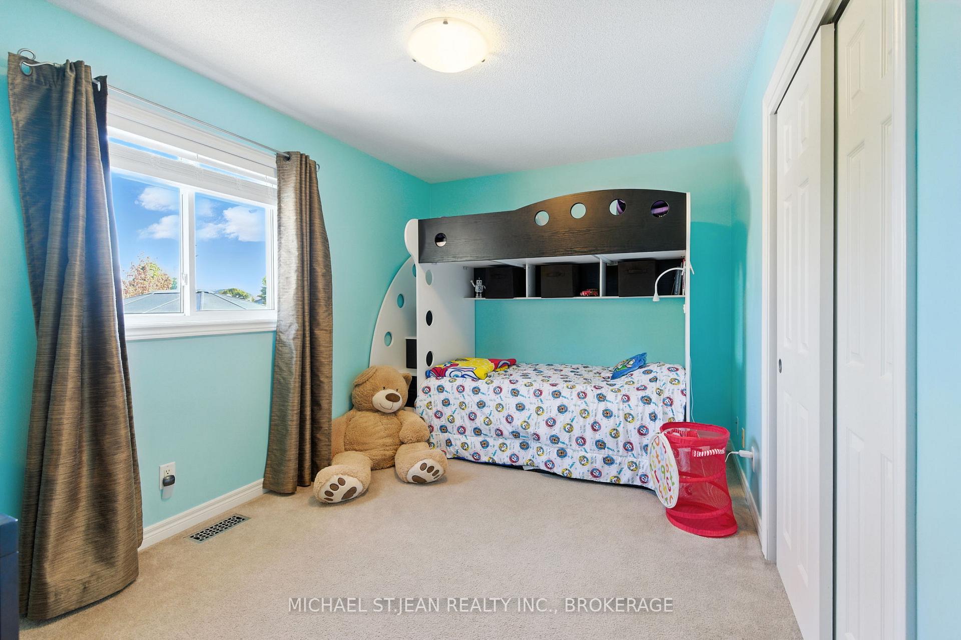 Photo 22 of 320 Winterberry Boulevard, Thorold, Confederation Heights — HOMEH
