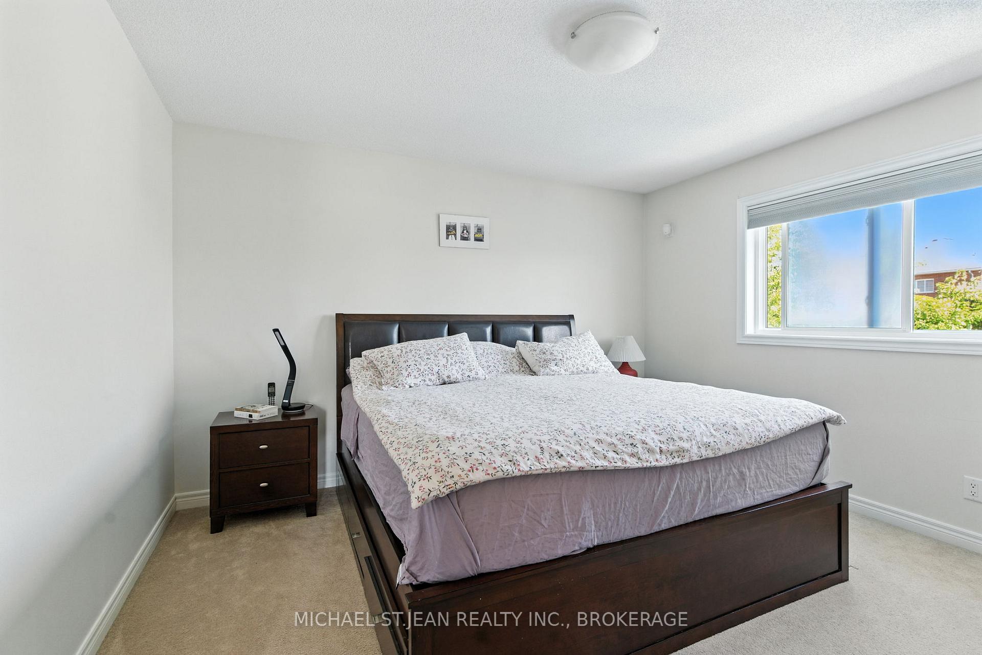 Photo 23 of 320 Winterberry Boulevard, Thorold, Confederation Heights — HOMEH