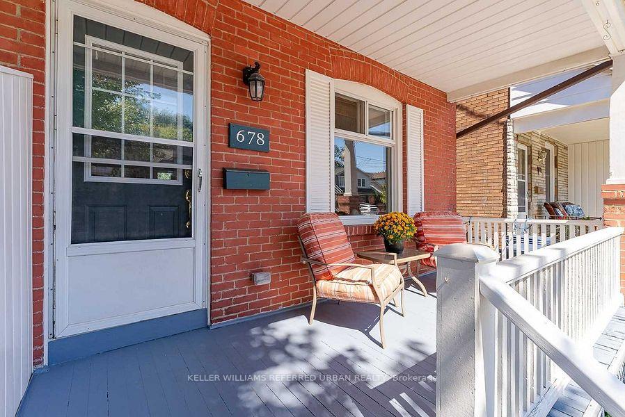 Photo 3 of 678 Sammon Avenue, Toronto, Danforth Village-East York — HOMEH