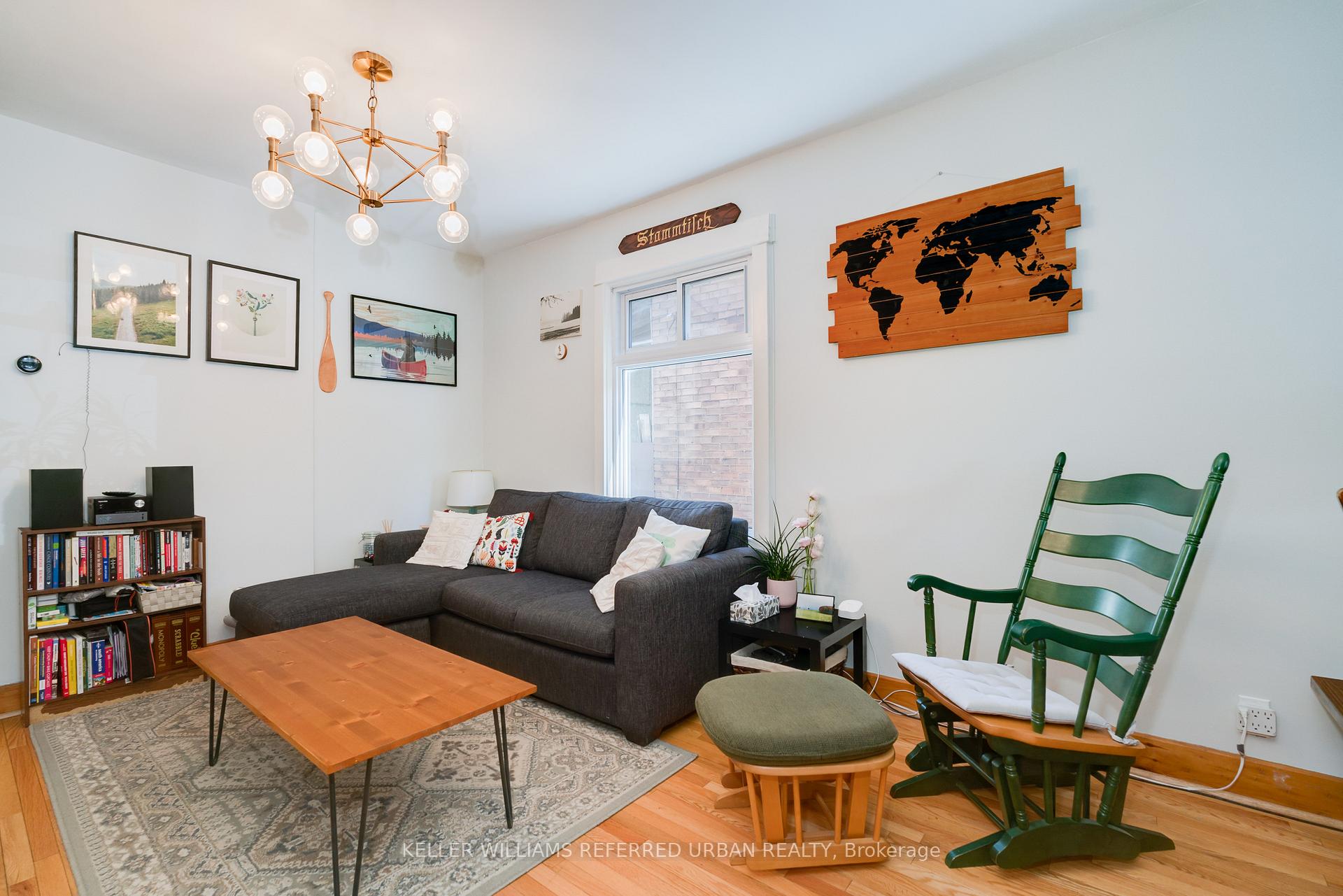 Photo 10 of 678 Sammon Avenue, Toronto, Danforth Village-East York — HOMEH