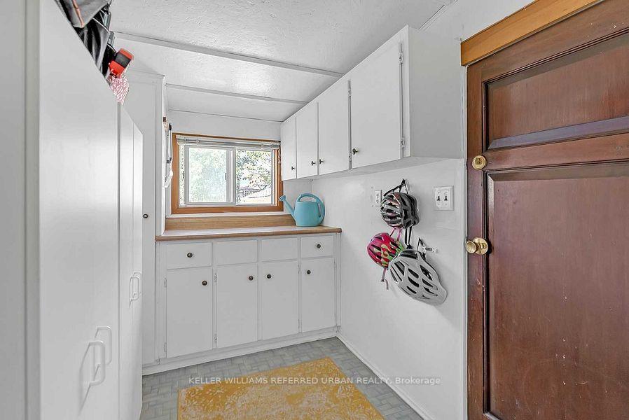 Photo 17 of 678 Sammon Avenue, Toronto, Danforth Village-East York — HOMEH
