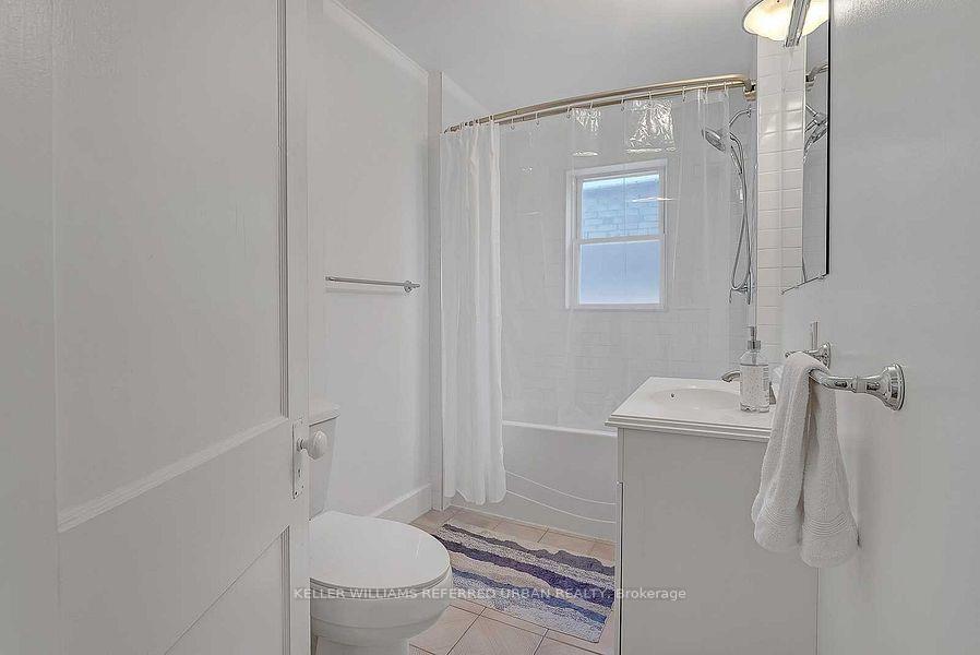 Photo 25 of 678 Sammon Avenue, Toronto, Danforth Village-East York — HOMEH